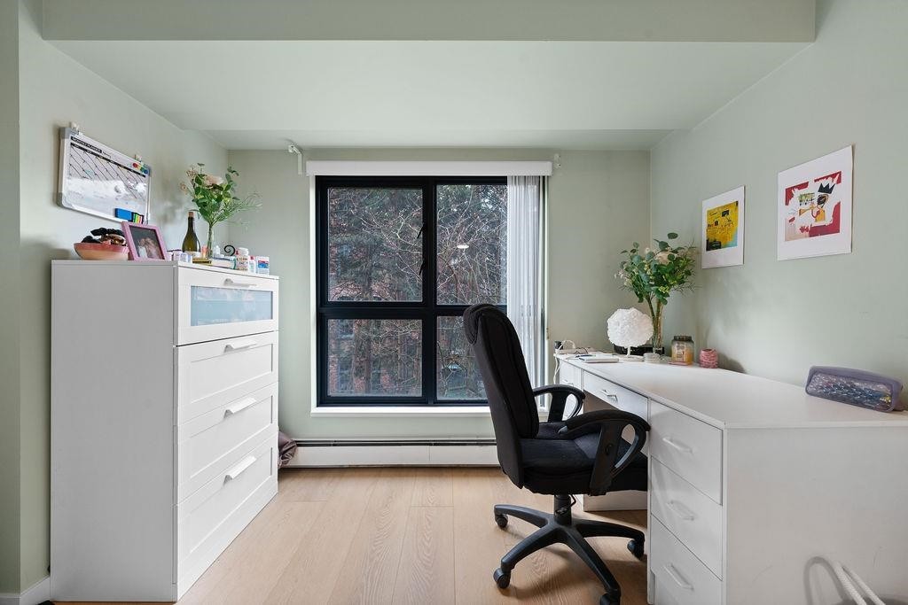 404-238 Alvin Narod Mews, Vancouver, BC