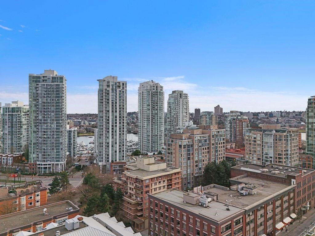 404-238 Alvin Narod Mews, Vancouver, BC