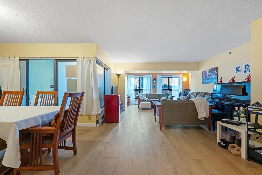 404-238 Alvin Narod Mews, Vancouver, BC