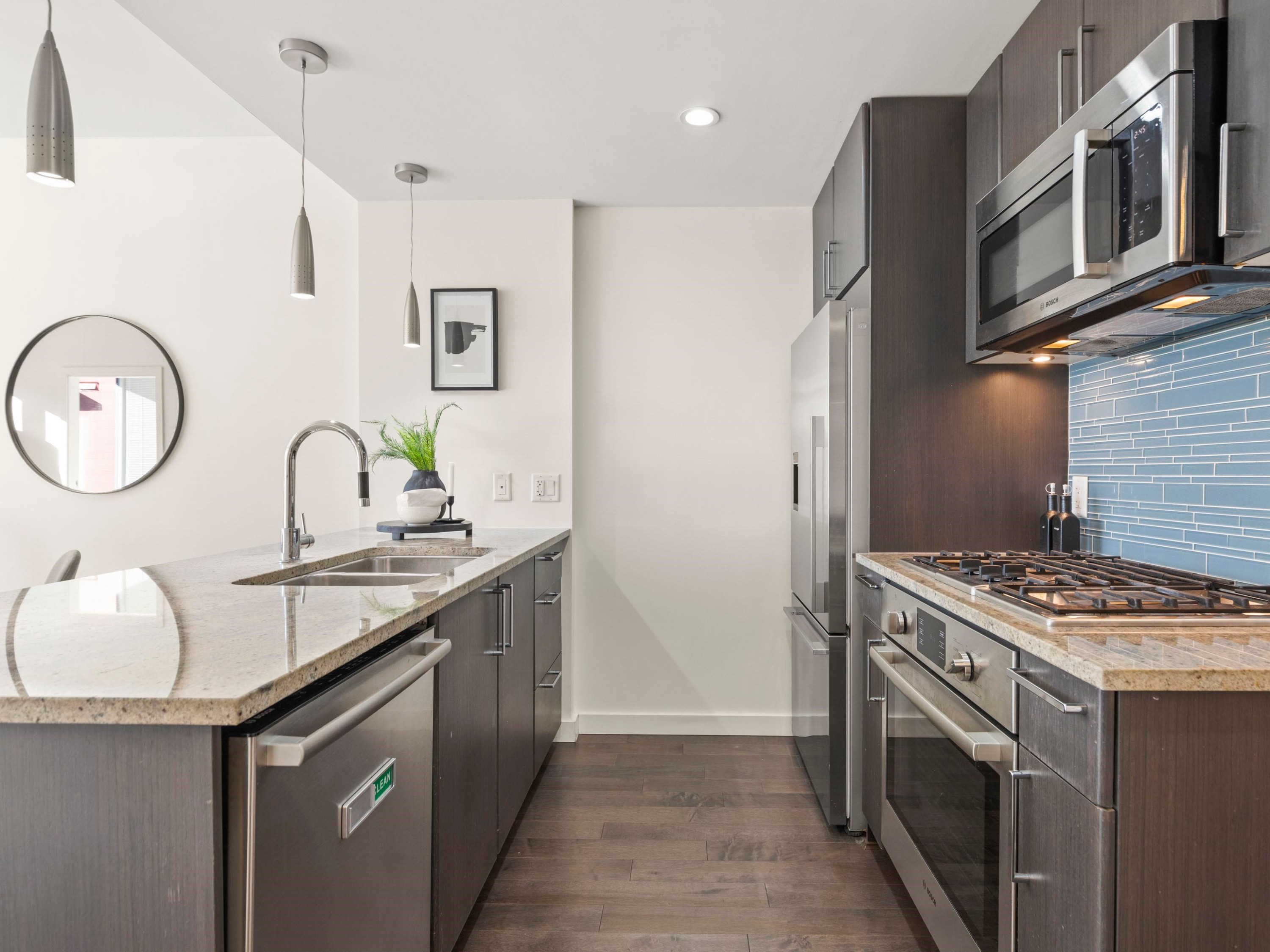 608-38 1St Avenue W, Vancouver, BC