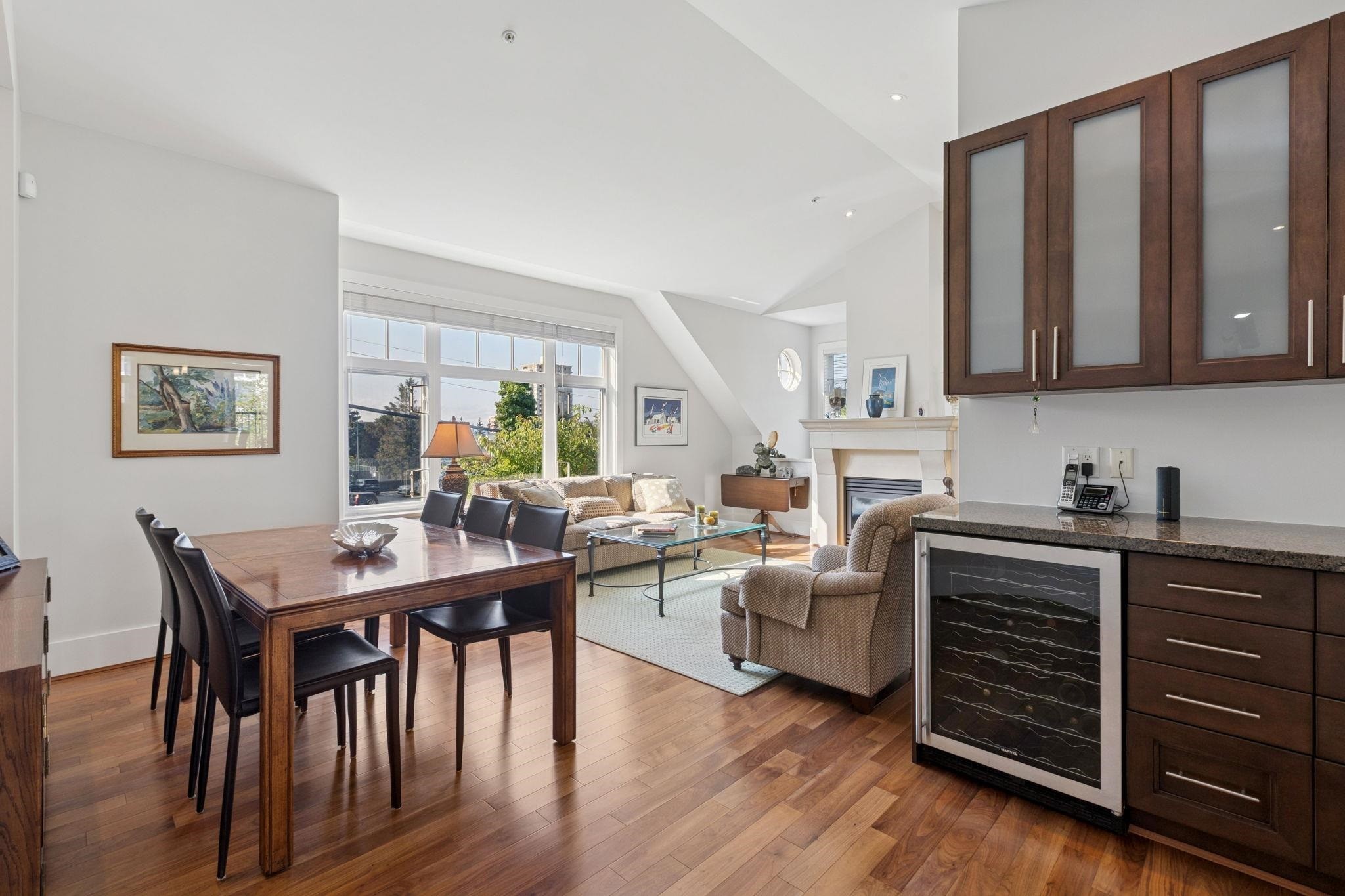 2133 Gordon Avenue, West Vancouver, BC