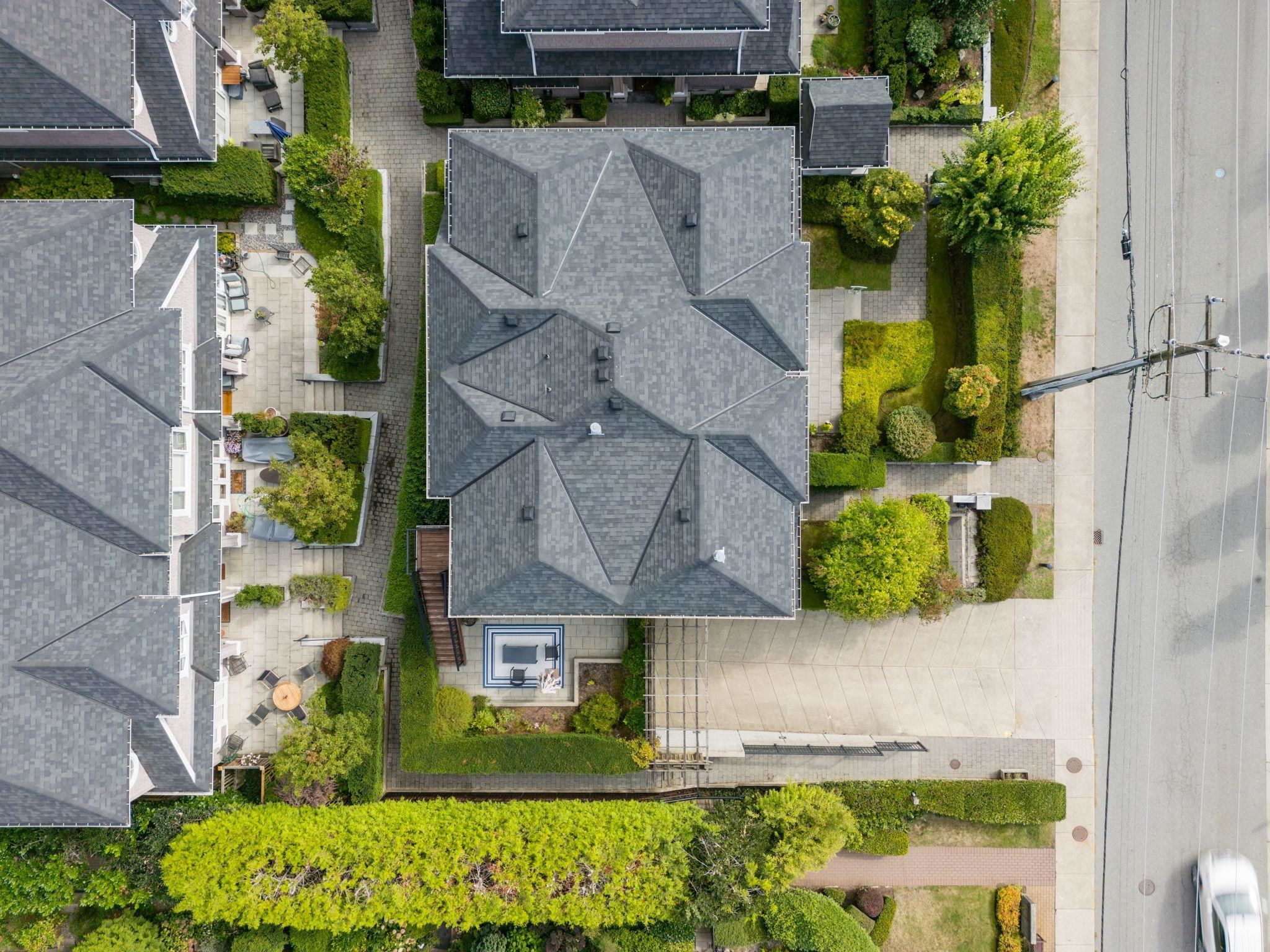 2133 Gordon Avenue, West Vancouver, BC