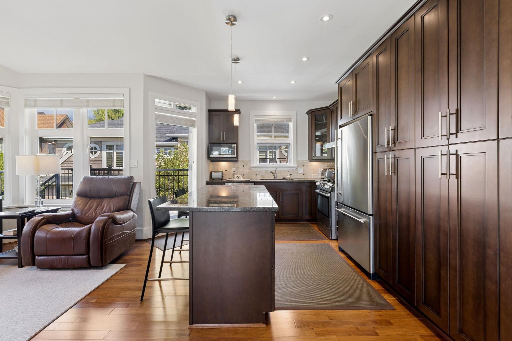 2133 Gordon Avenue, West Vancouver, BC