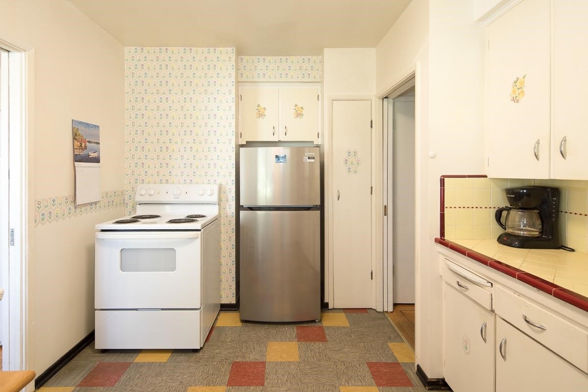 7985 Rosewood Street, Burnaby, BC