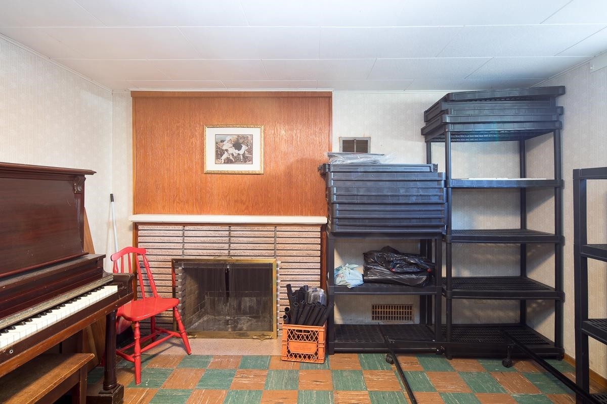 7985 Rosewood Street, Burnaby, BC