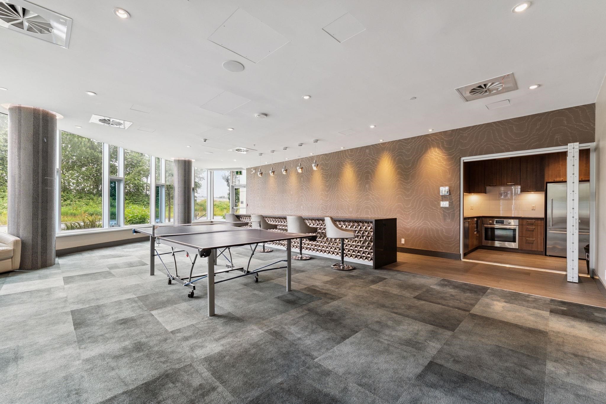 707-680 Seylynn Crescent, North Vancouver, BC