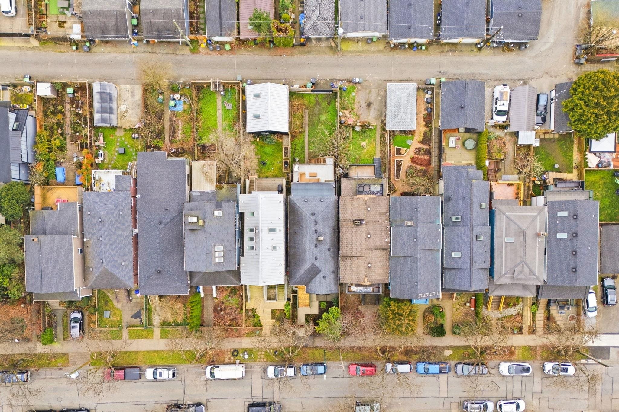 1944 Charles Street, Vancouver, BC