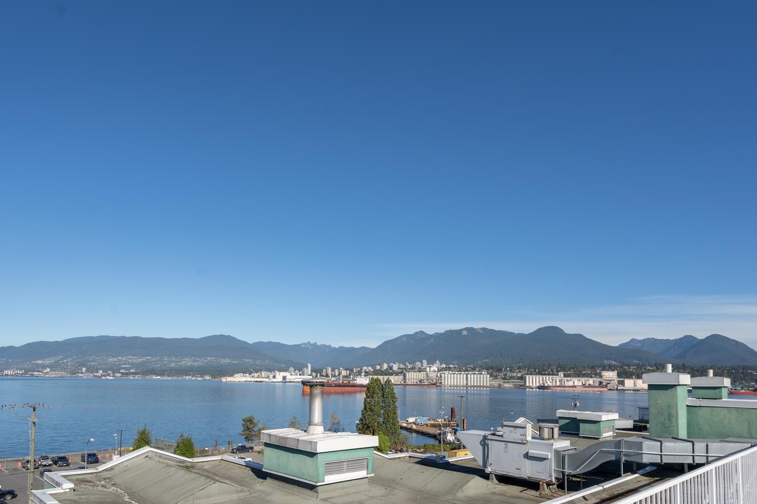 207-2211 Wall Street, Vancouver, BC