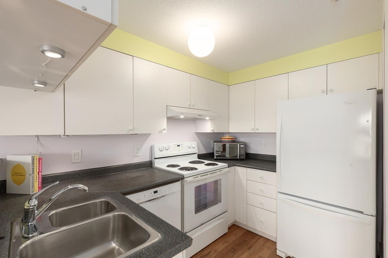 207-2211 Wall Street, Vancouver, BC