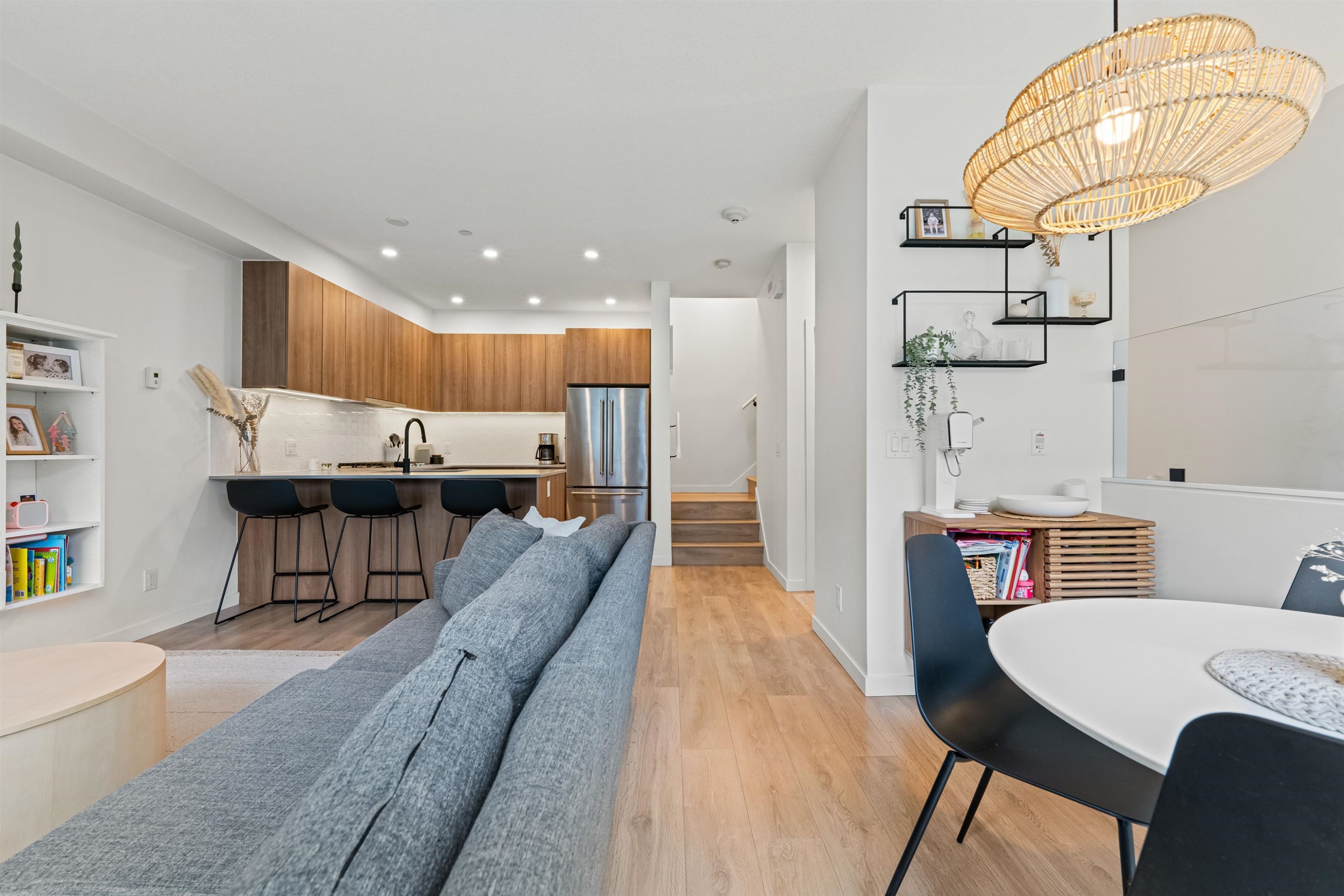 7-533 3Rd Street E, North Vancouver, BC