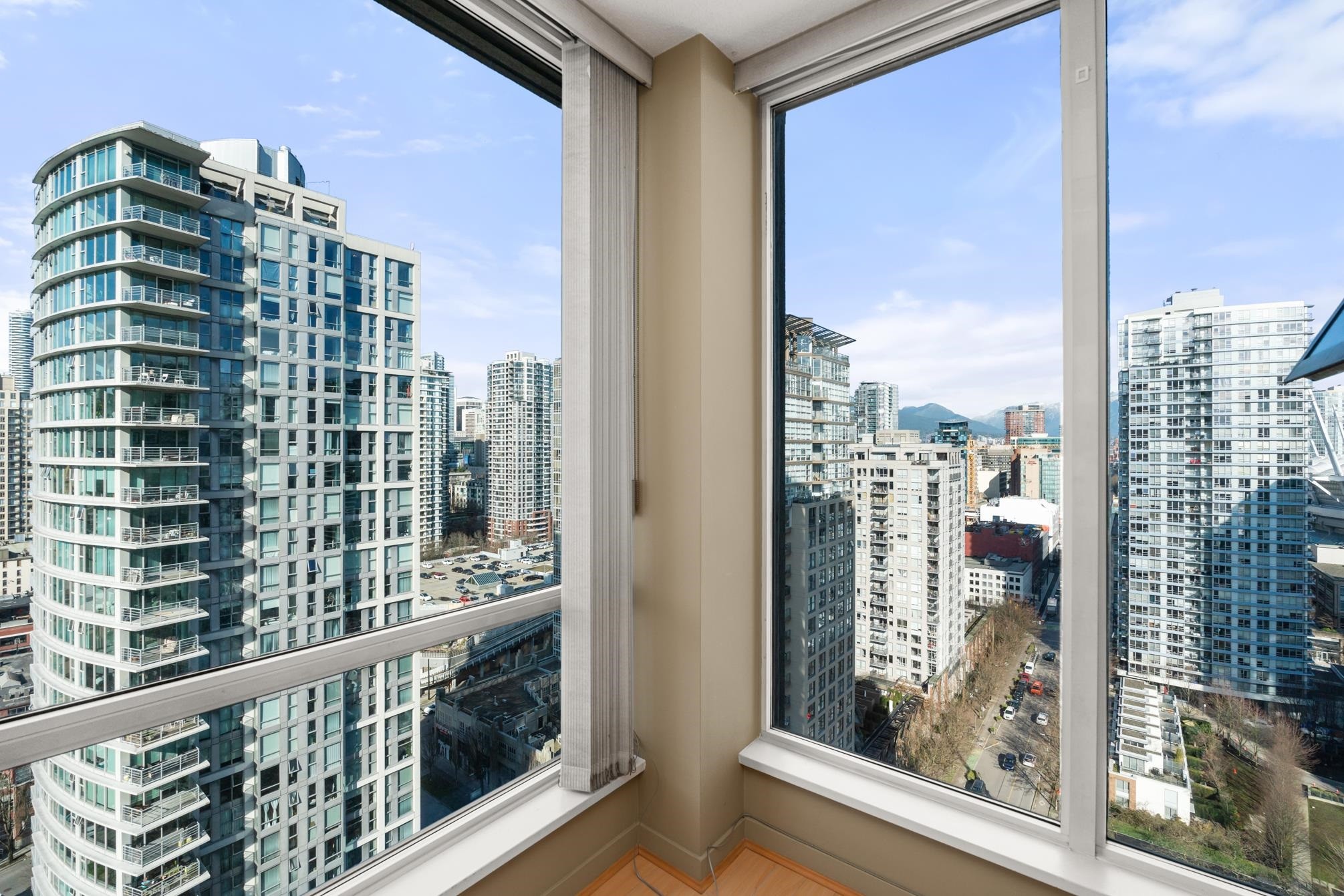 2601-1009 Expo Boulevard, Vancouver, BC