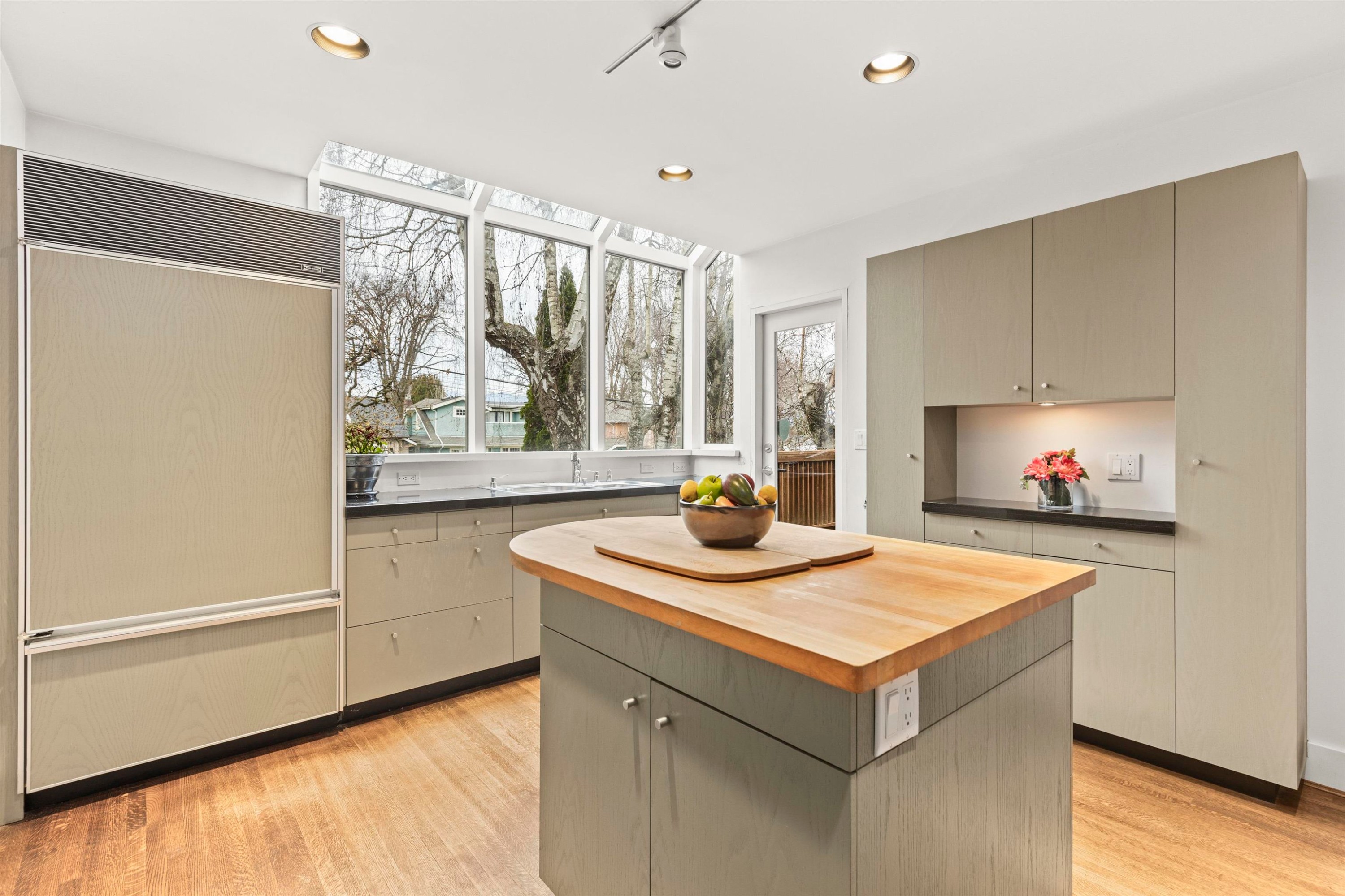 3545 King Edward Avenue W, Vancouver, BC