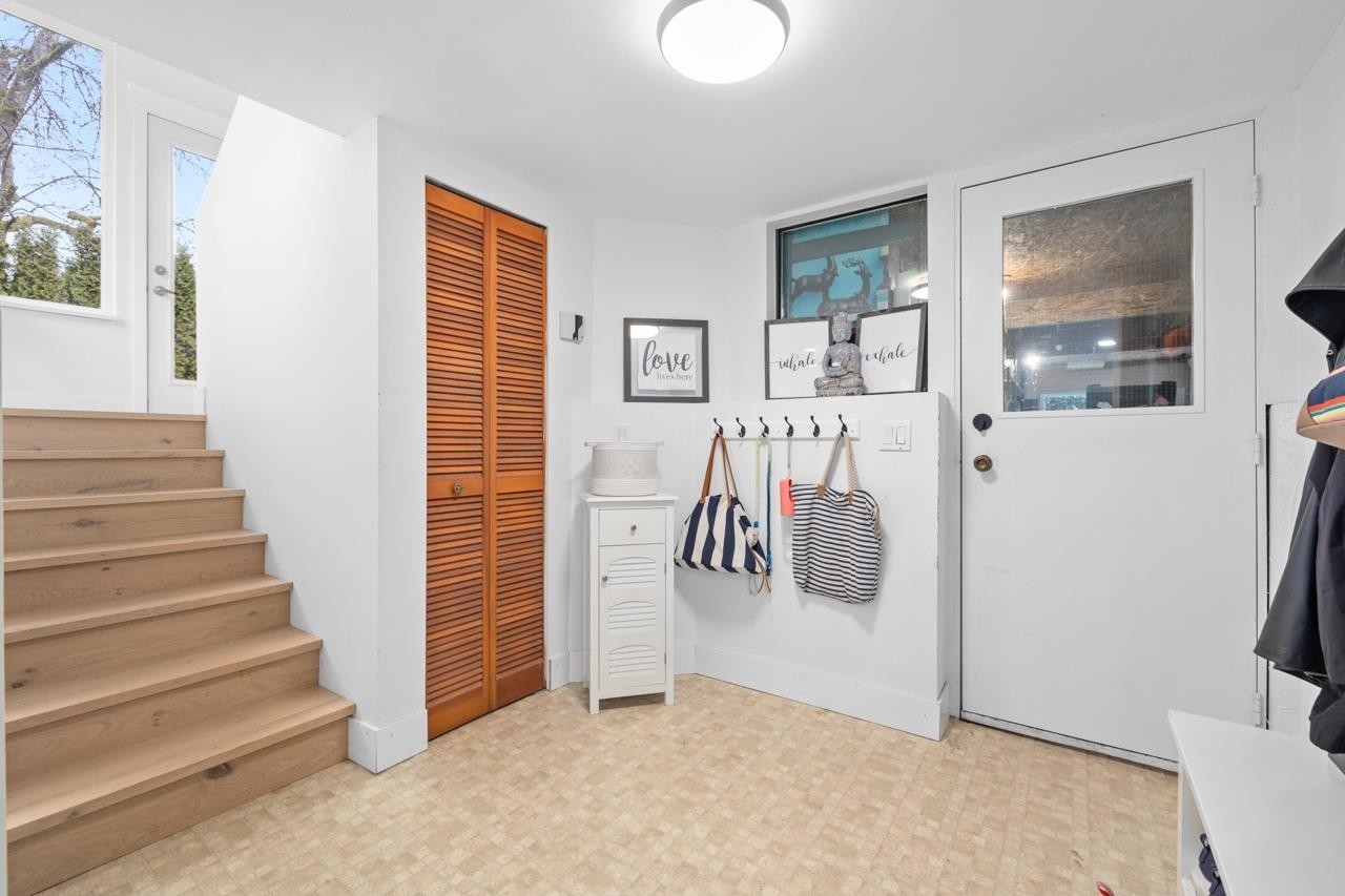 2524 Bendale Road, North Vancouver, BC