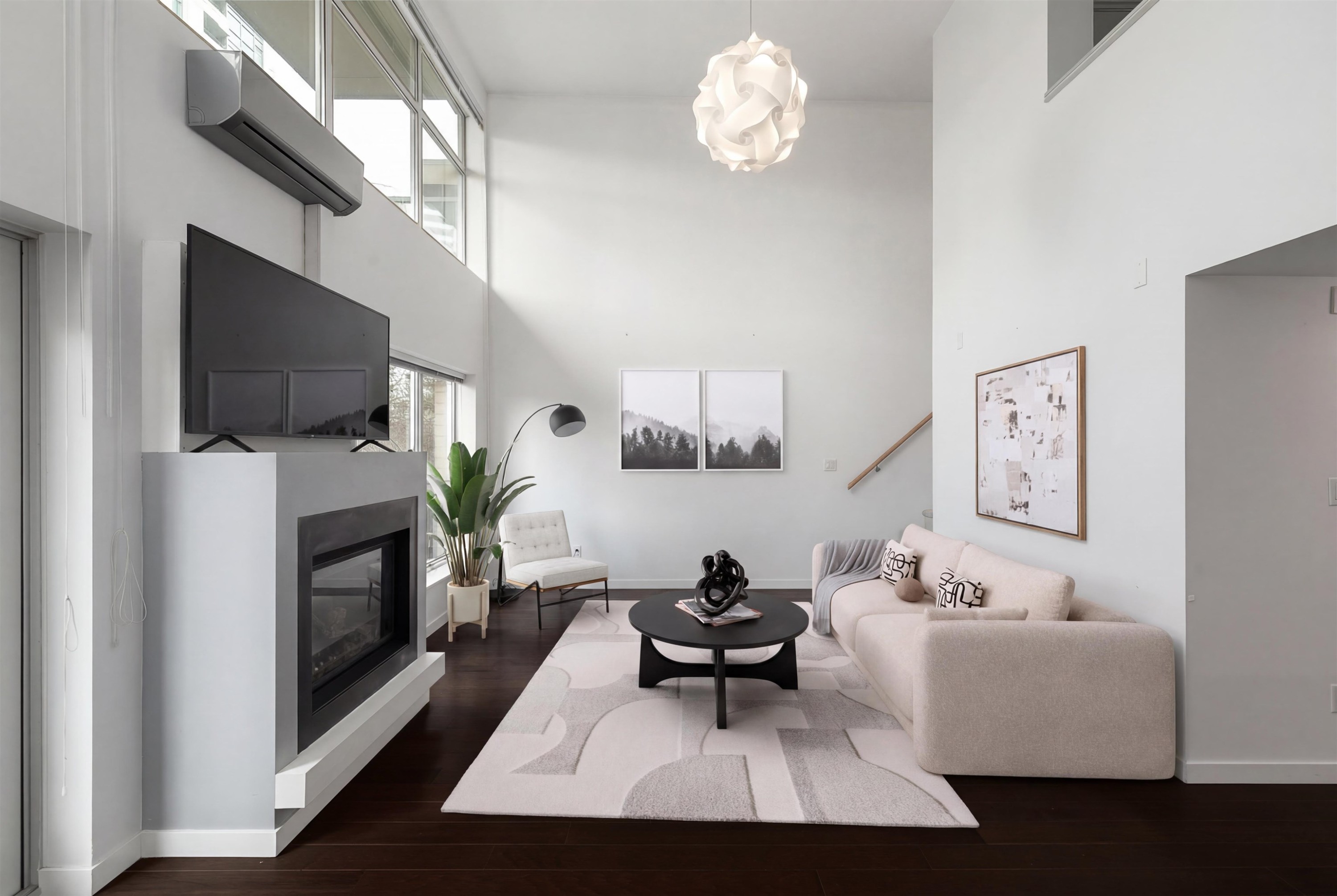 Ph7-1288 Chesterfield Avenue, North Vancouver, BC