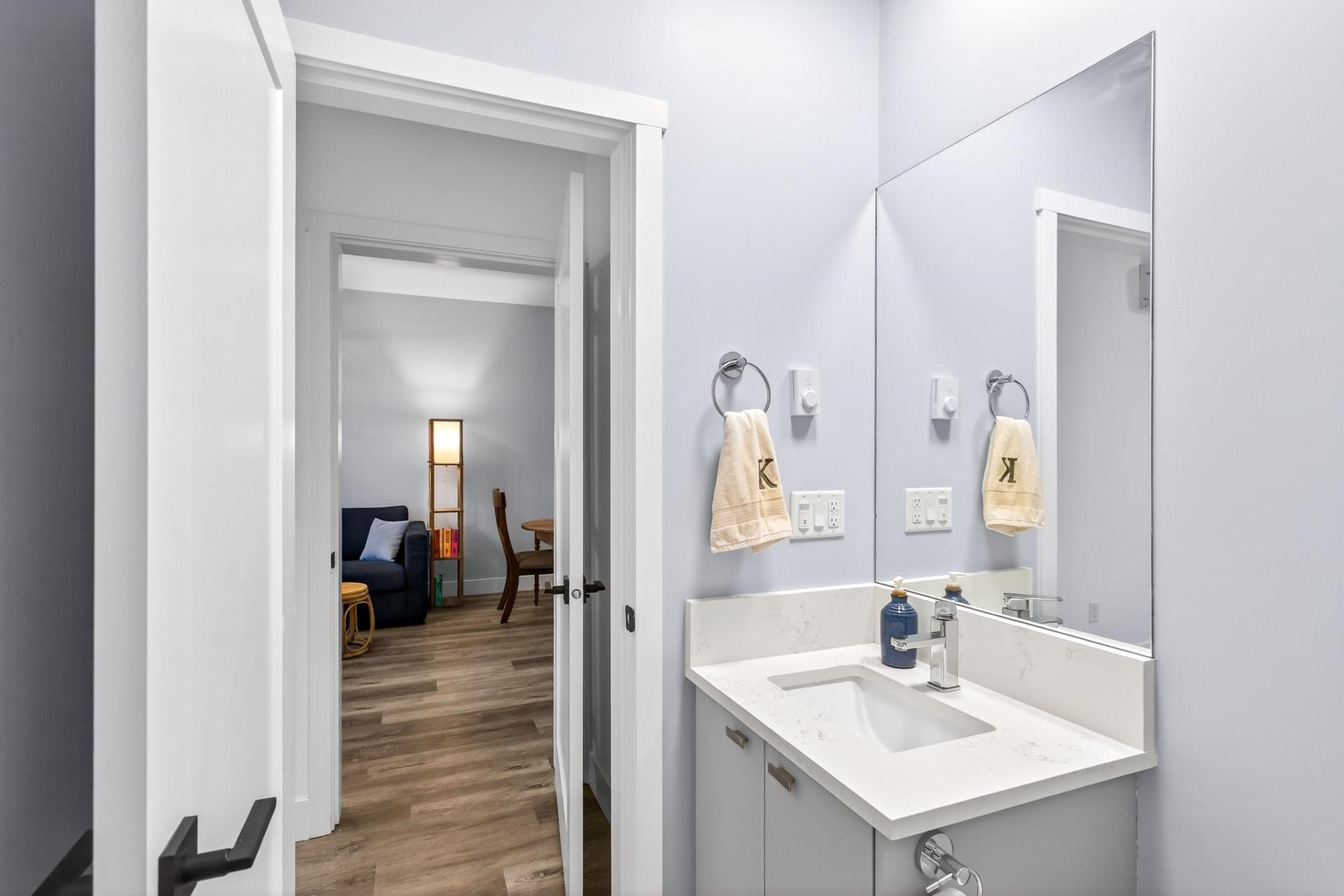 303-12320 222 Street, Maple Ridge, BC