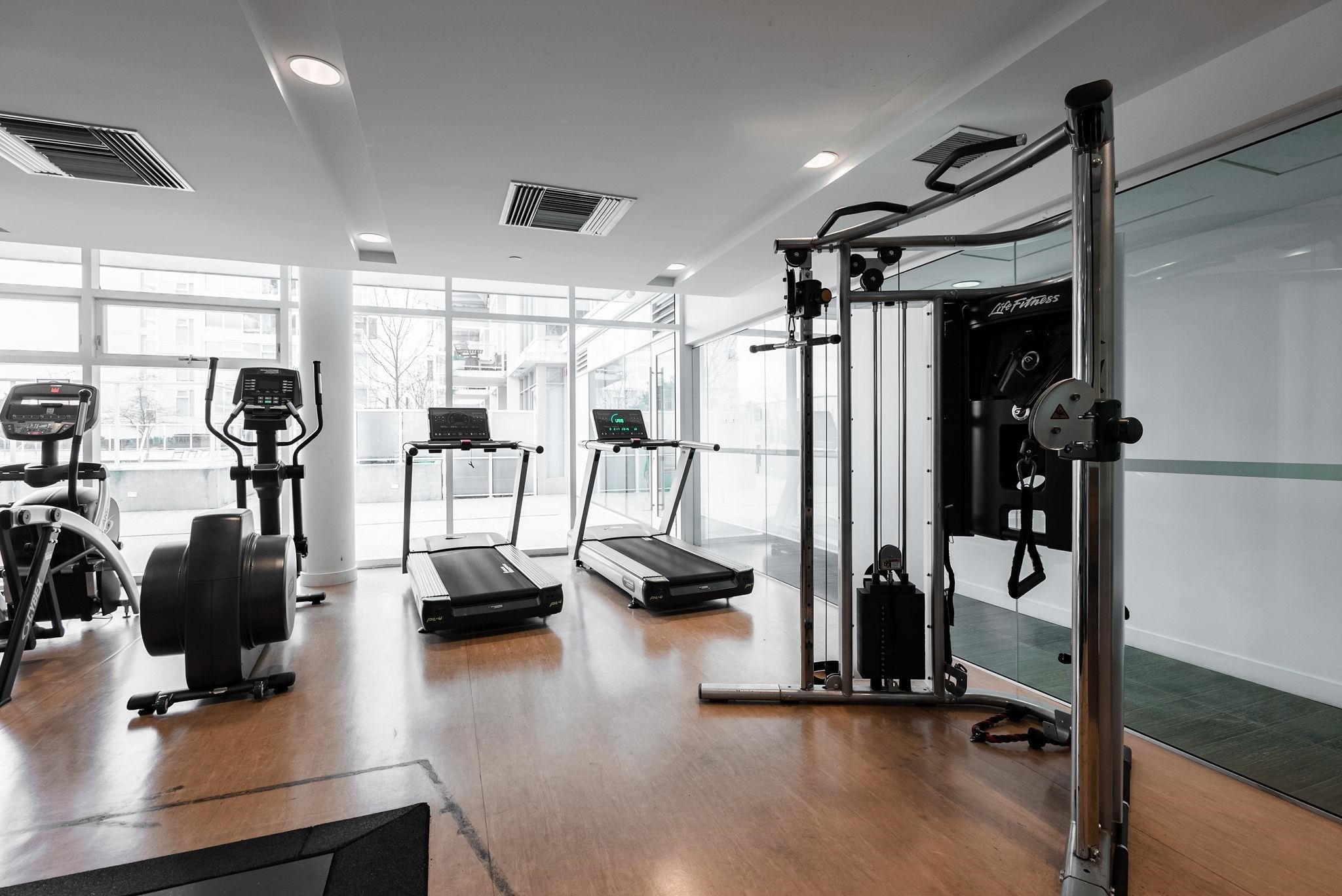 1801-4638 Gladstone Street, Vancouver, BC