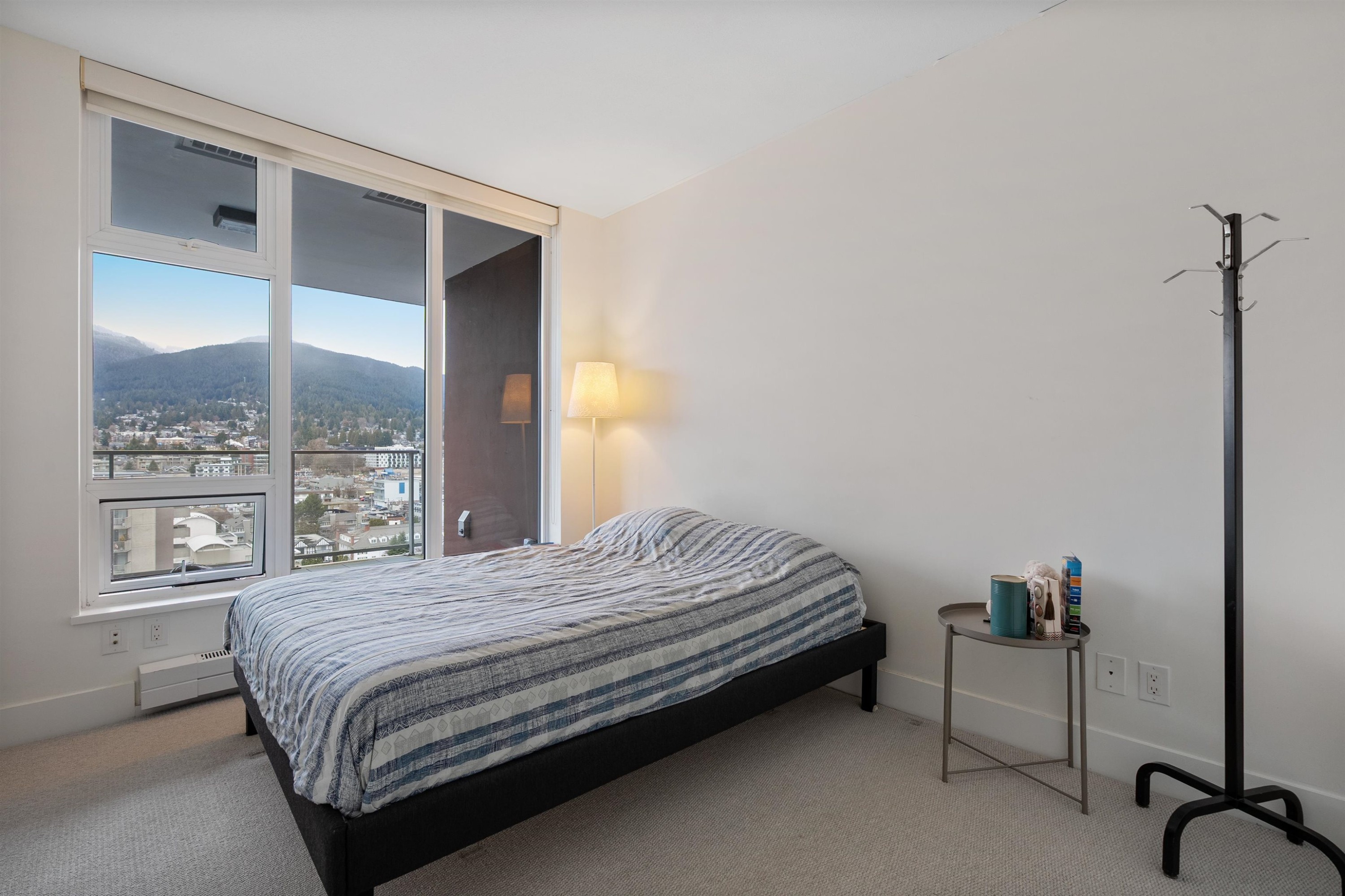 1608-150 15Th Street W, North Vancouver, BC