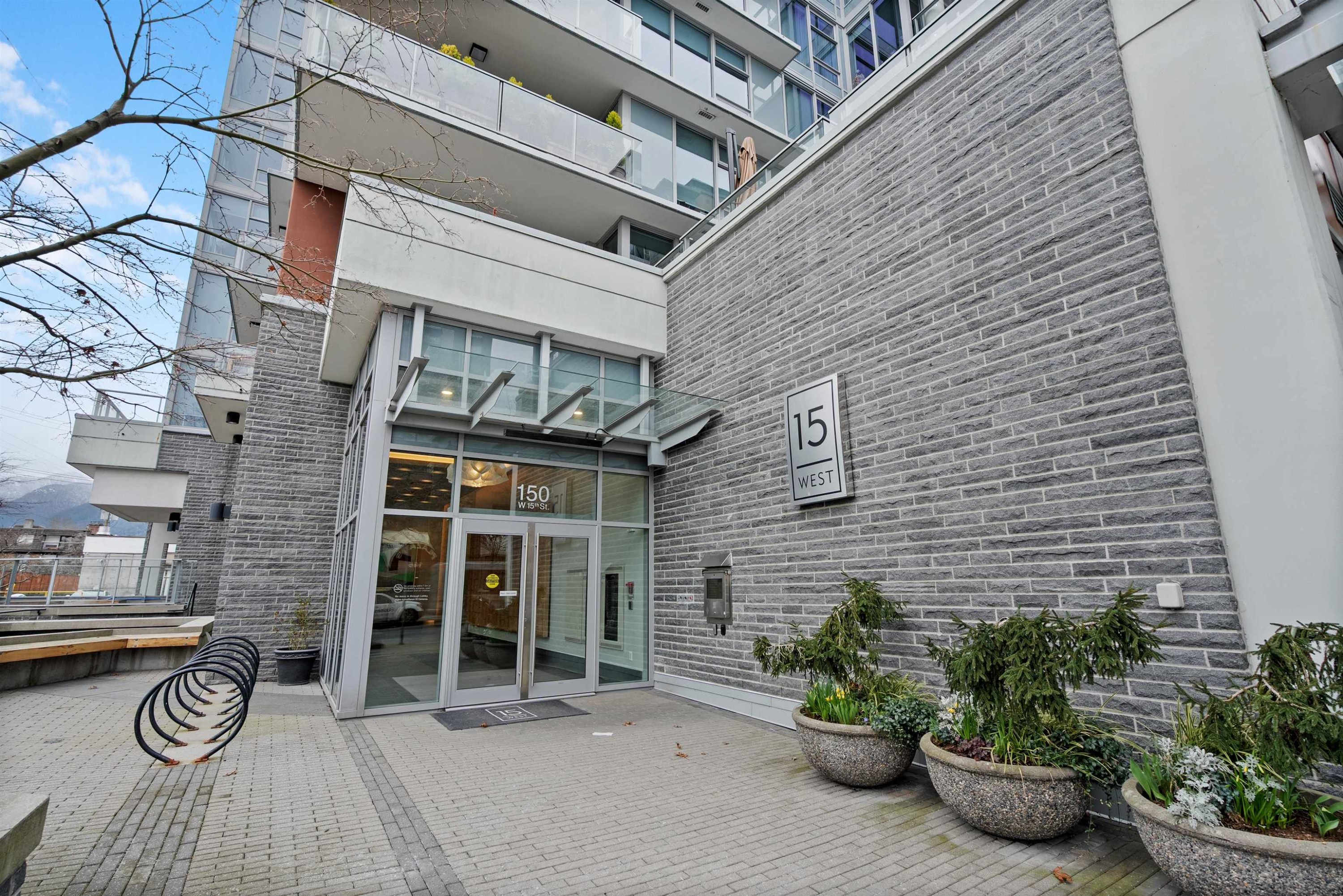 1608-150 15Th Street W, North Vancouver, BC