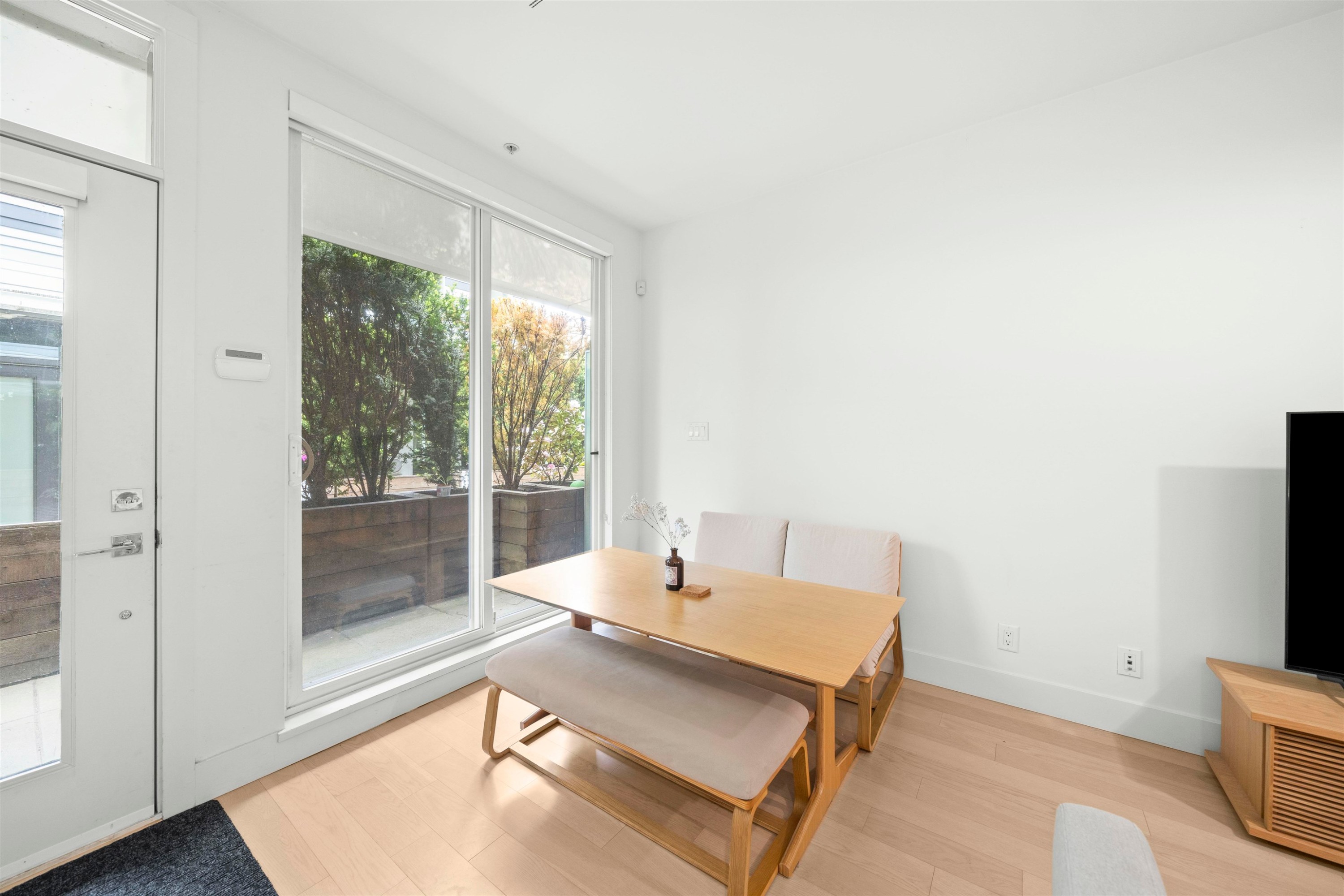 1419 1St Avenue E, Vancouver, BC