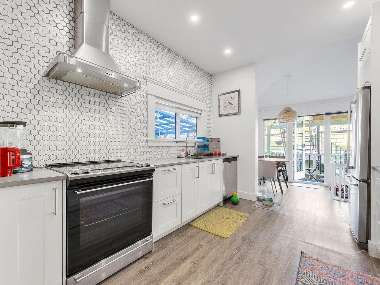 153 19Th Avenue W, Vancouver, BC