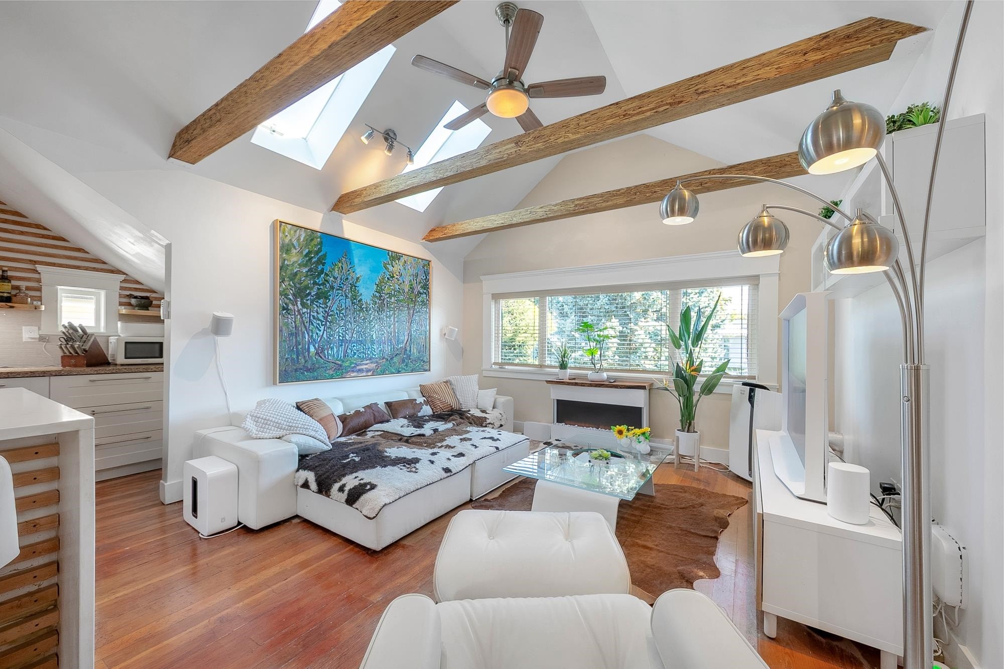 153 19Th Avenue W, Vancouver, BC