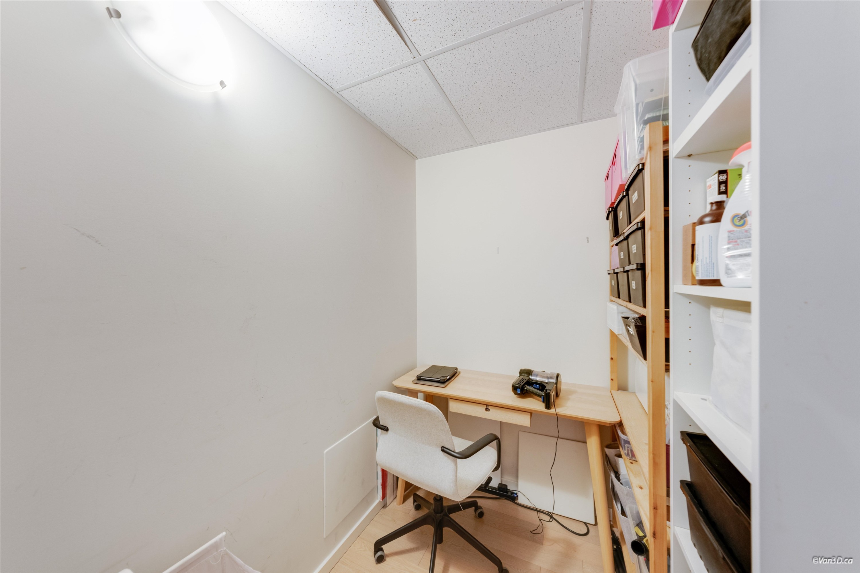 513-63 2Nd Avenue W, Vancouver, BC