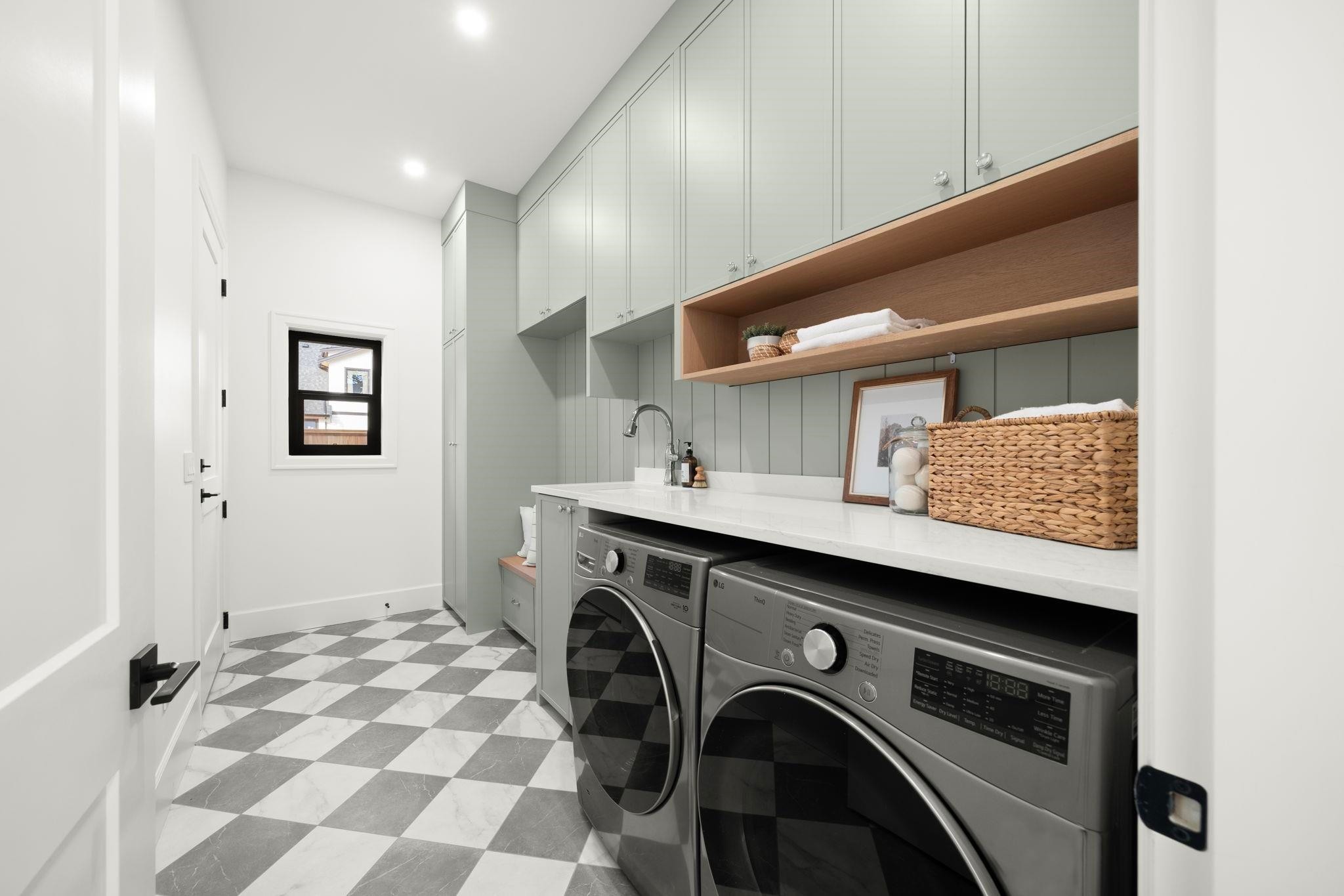 1204 Stellers Jay Place, Tsawwassen, BC