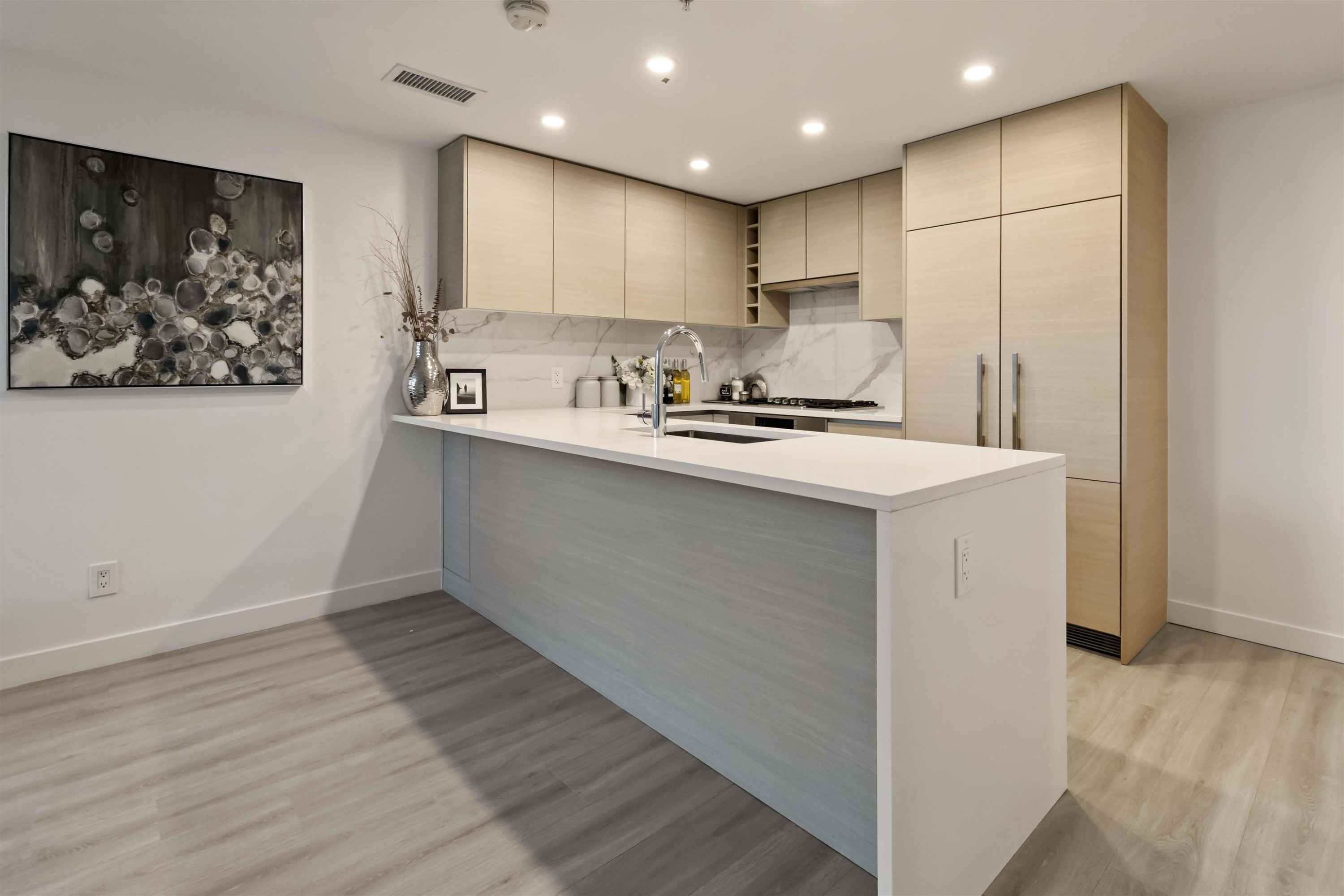 507-823 Carnarvon Street, New Westminster, BC