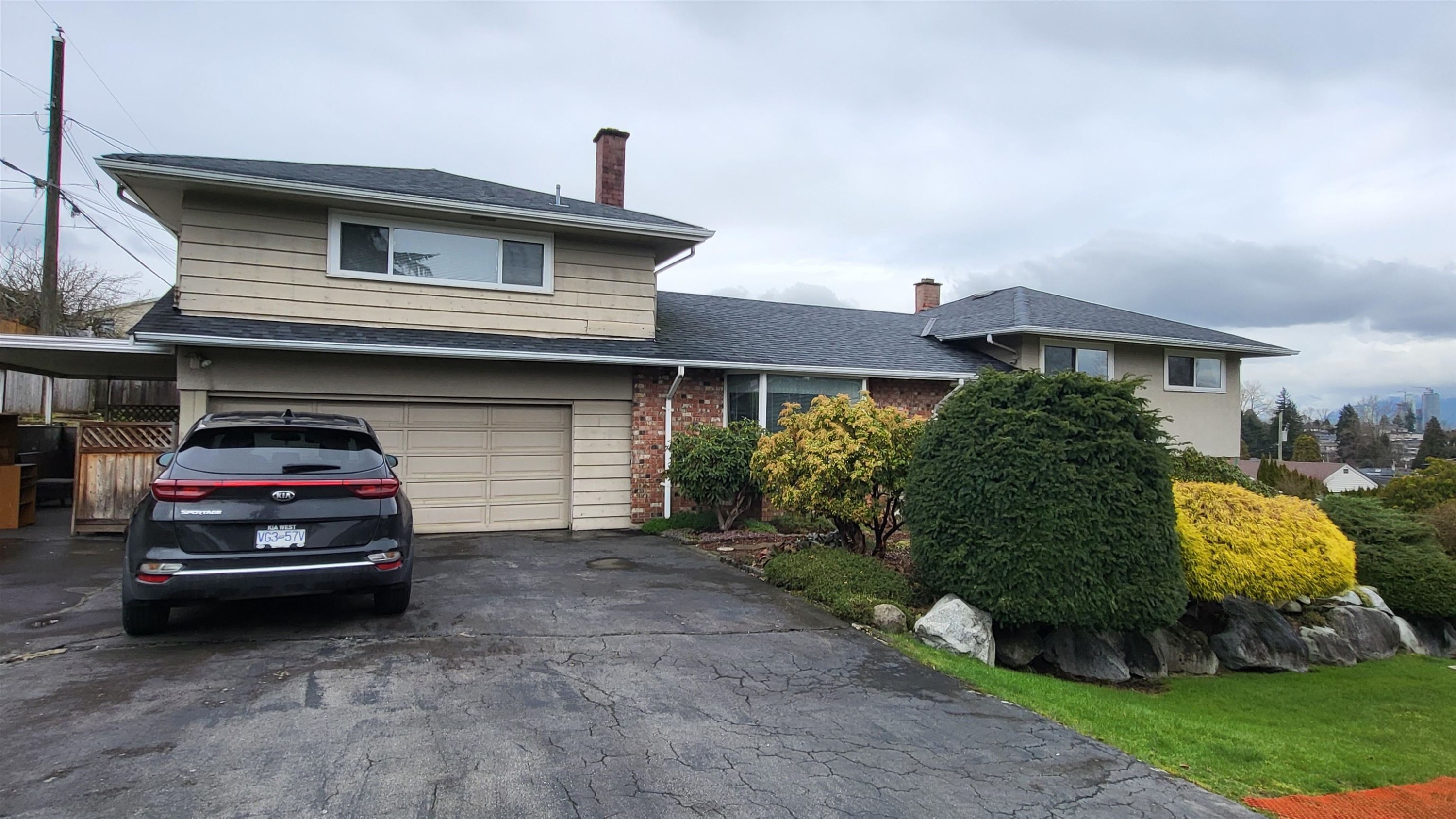 5045 Barker Crescent, Burnaby, BC