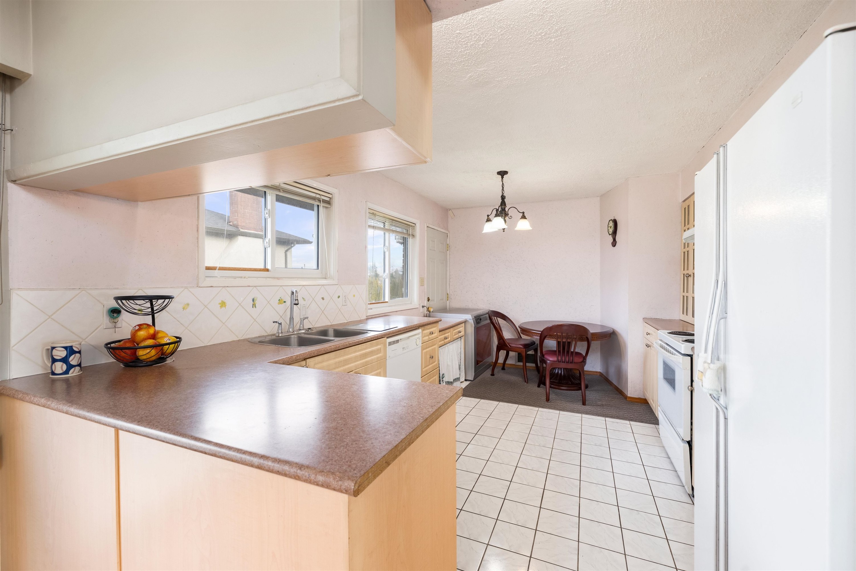 5045 Barker Crescent, Burnaby, BC