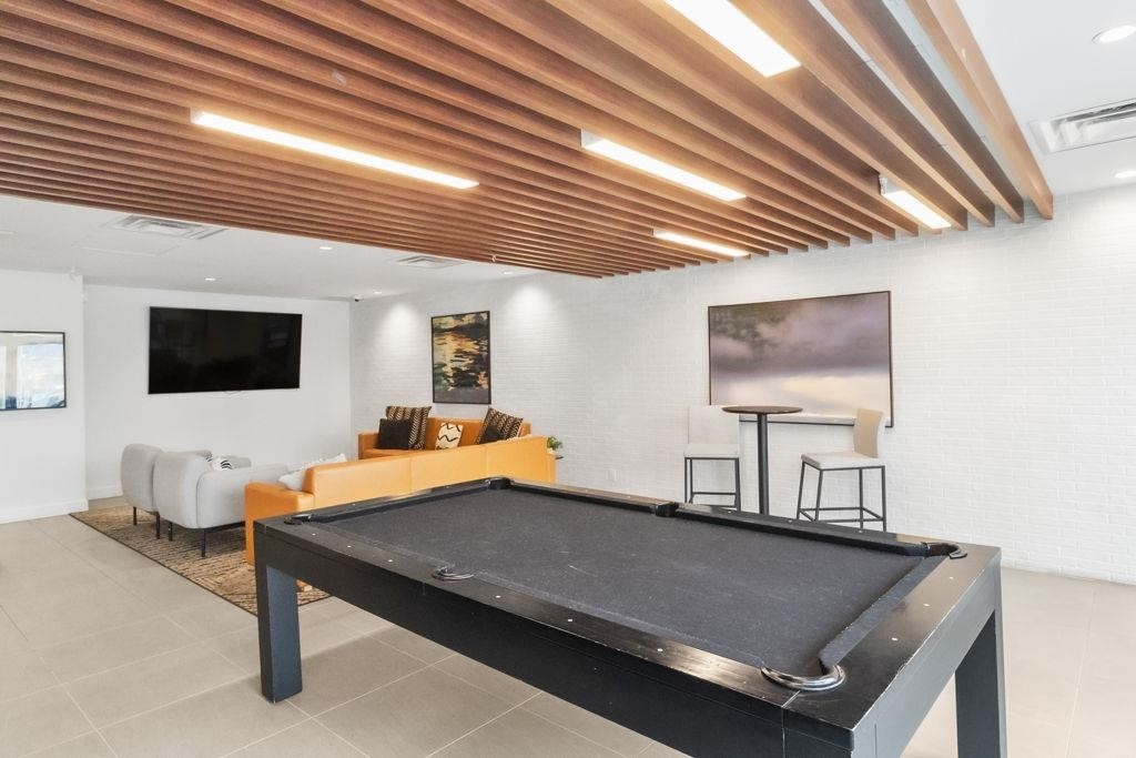 122-55 Klahanie Drive, Port Moody, BC