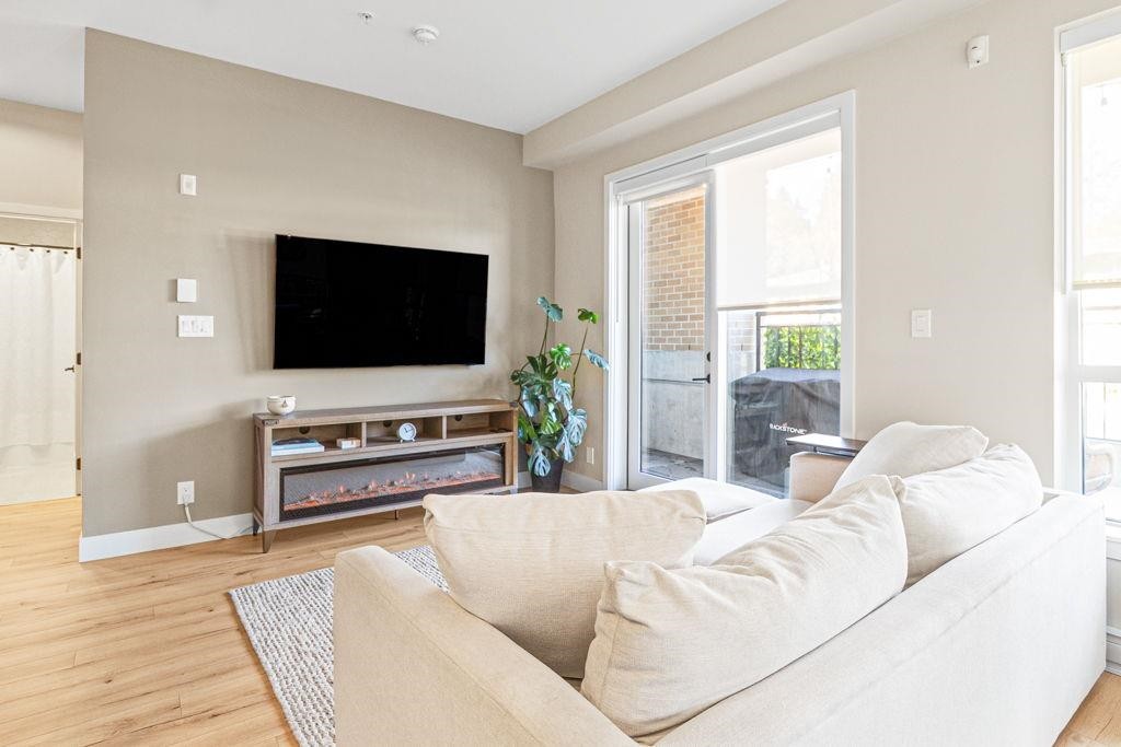 122-55 Klahanie Drive, Port Moody, BC