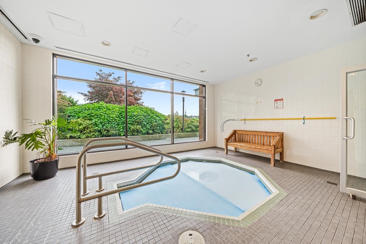 1105-4178 Dawson Street, Burnaby, BC