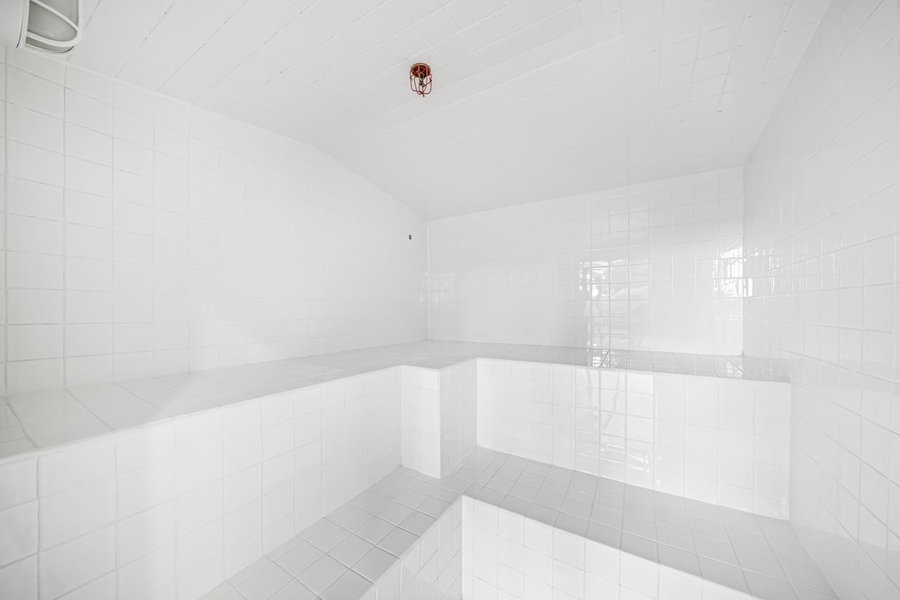 1105-4178 Dawson Street, Burnaby, BC