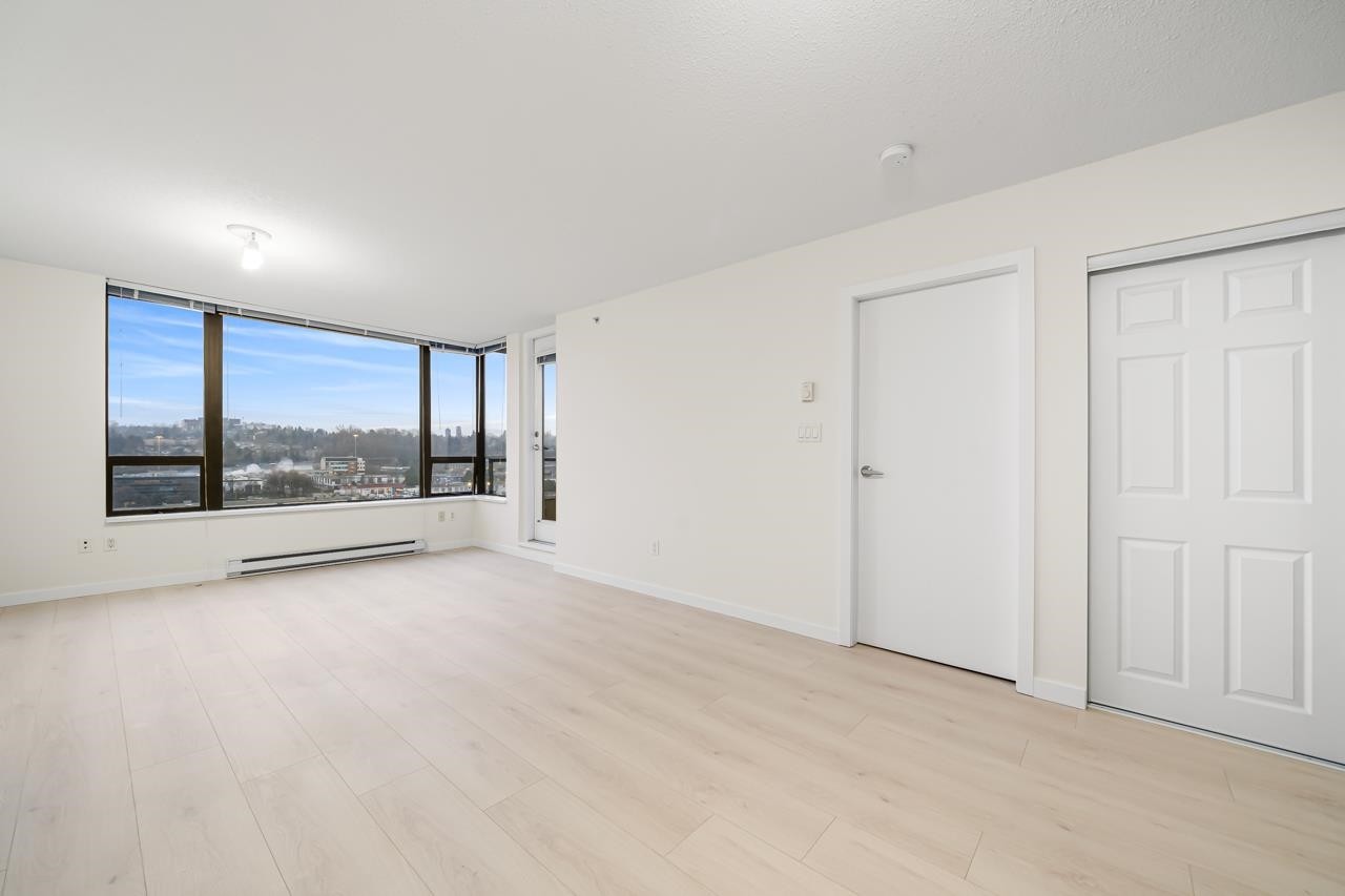 1105-4178 Dawson Street, Burnaby, BC