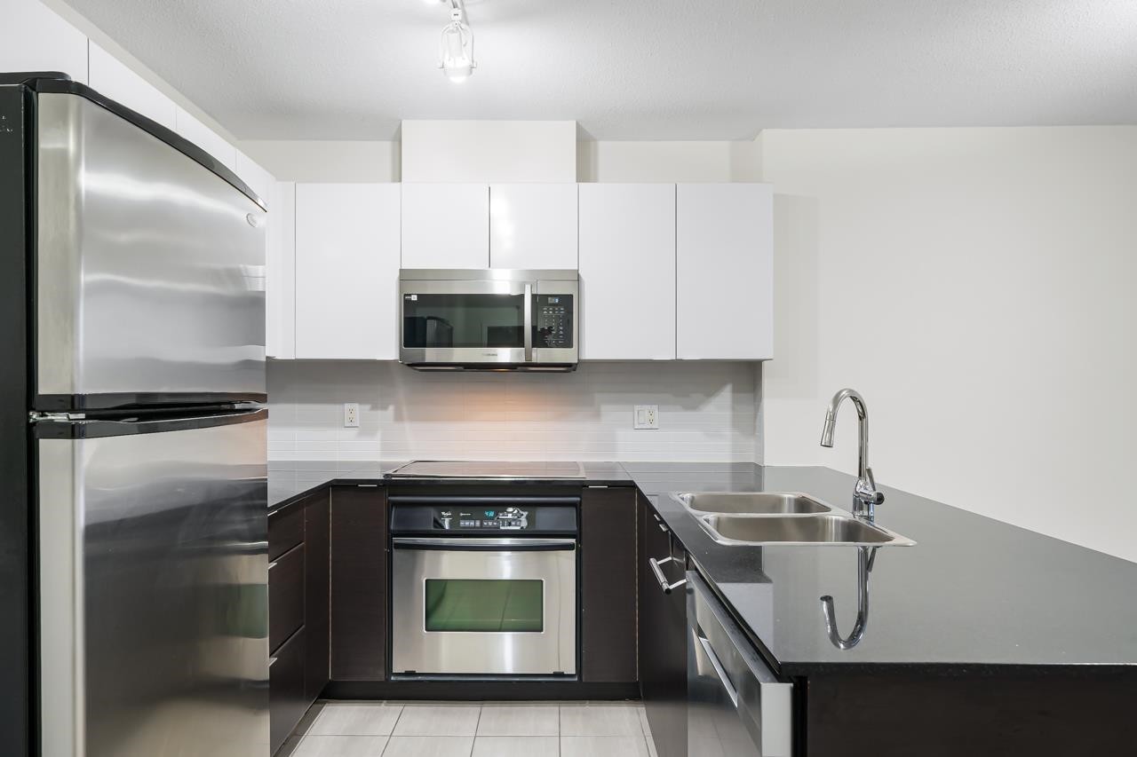 1105-4178 Dawson Street, Burnaby, BC