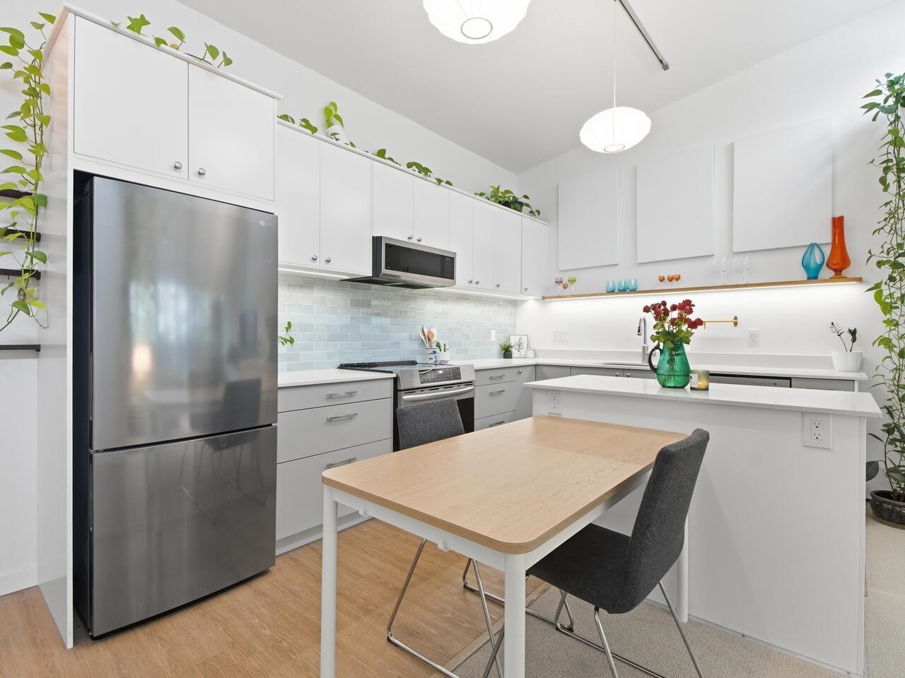 314-2416 3Rd Avenue W, Vancouver, BC