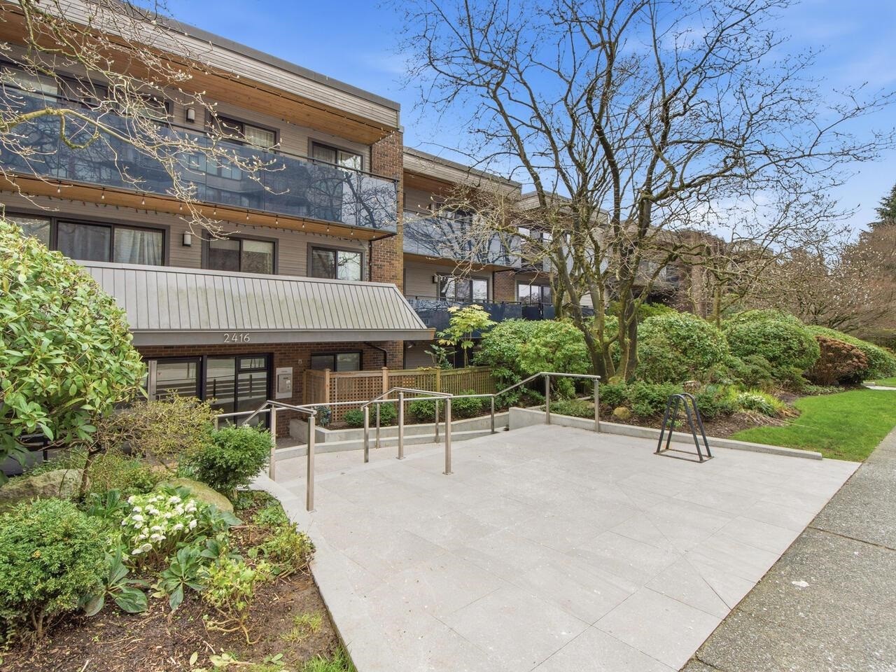 314-2416 3Rd Avenue W, Vancouver, BC