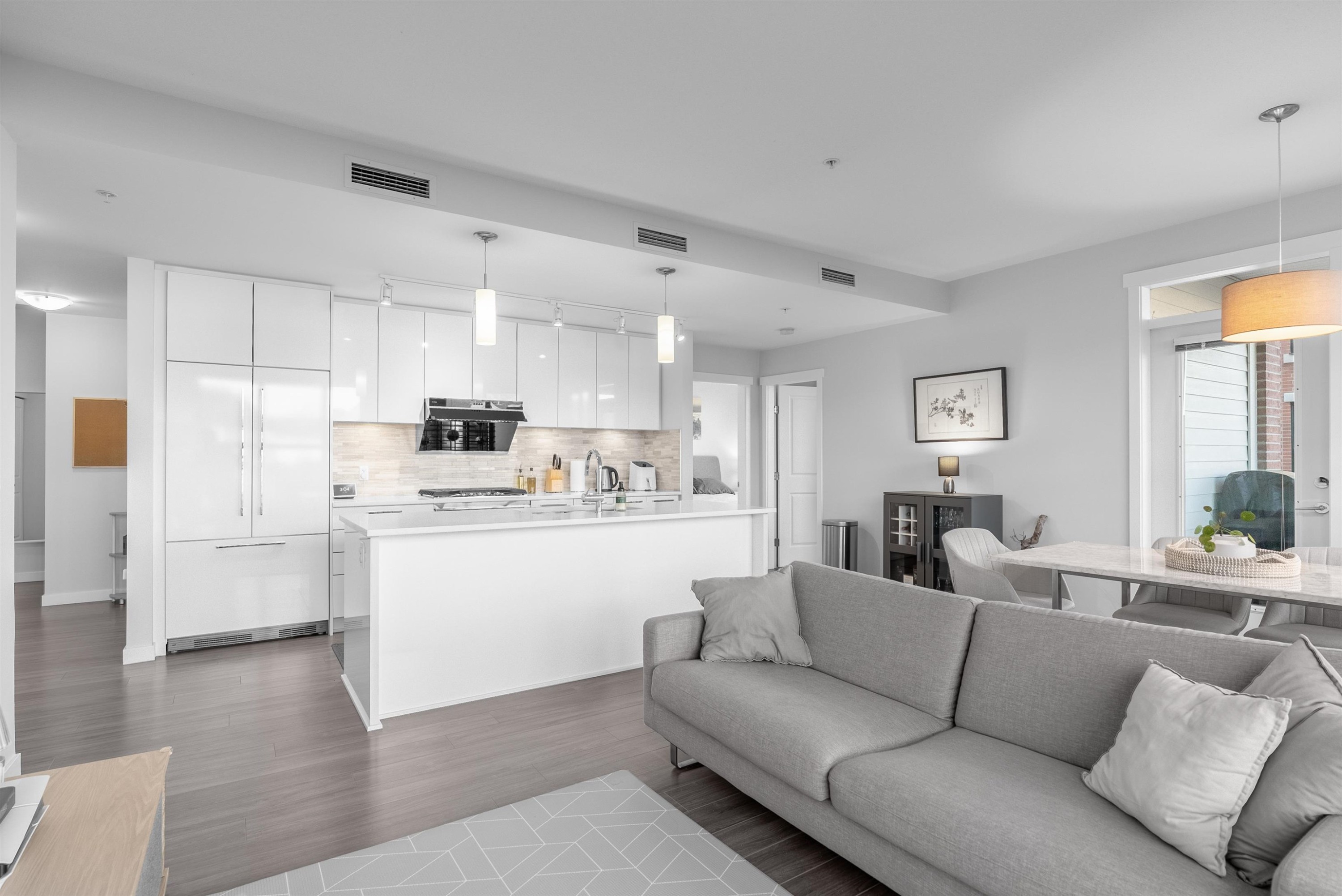 228-9551 Alexandra Road, Richmond, BC