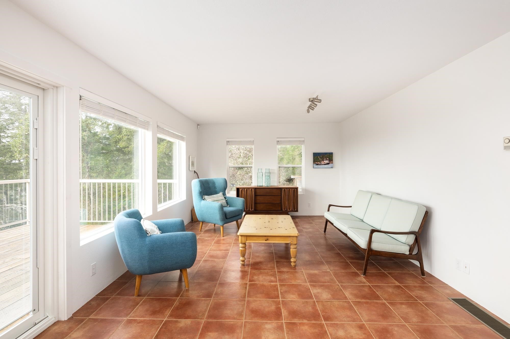 10339 Sunshine Coast Highway, Halfmoon Bay, BC