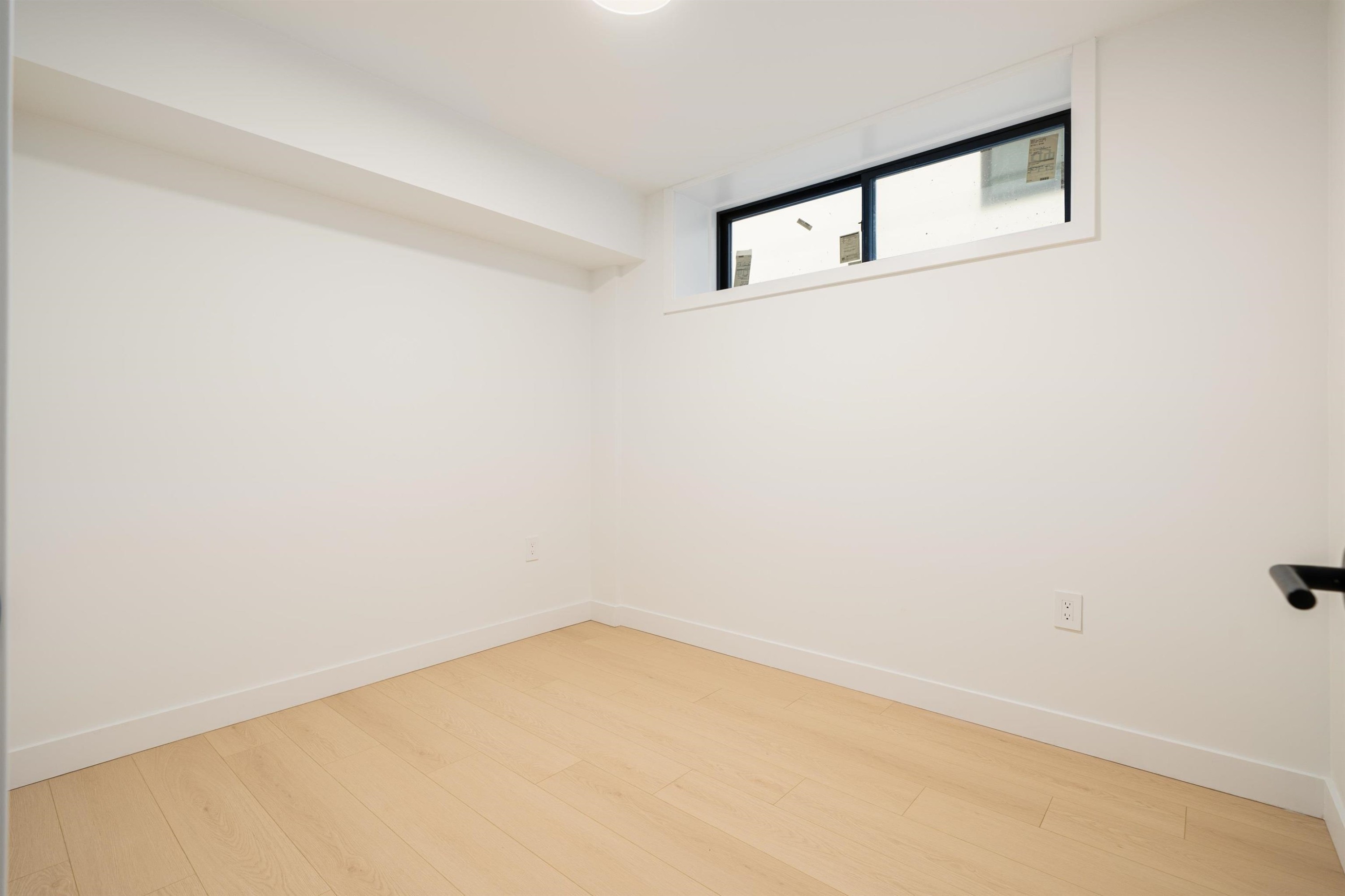 836 64Th Avenue W, Vancouver, BC