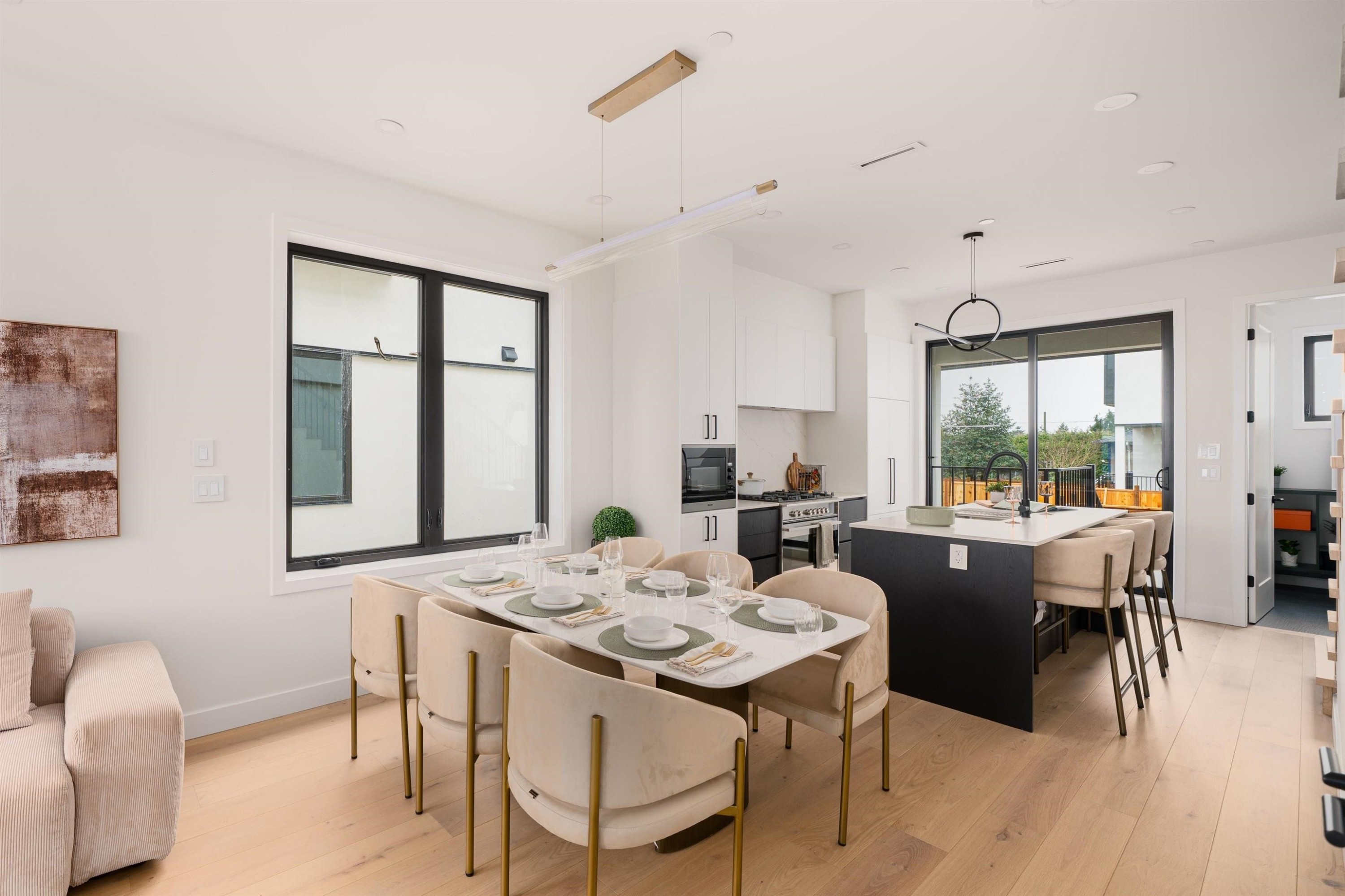 836 64Th Avenue W, Vancouver, BC