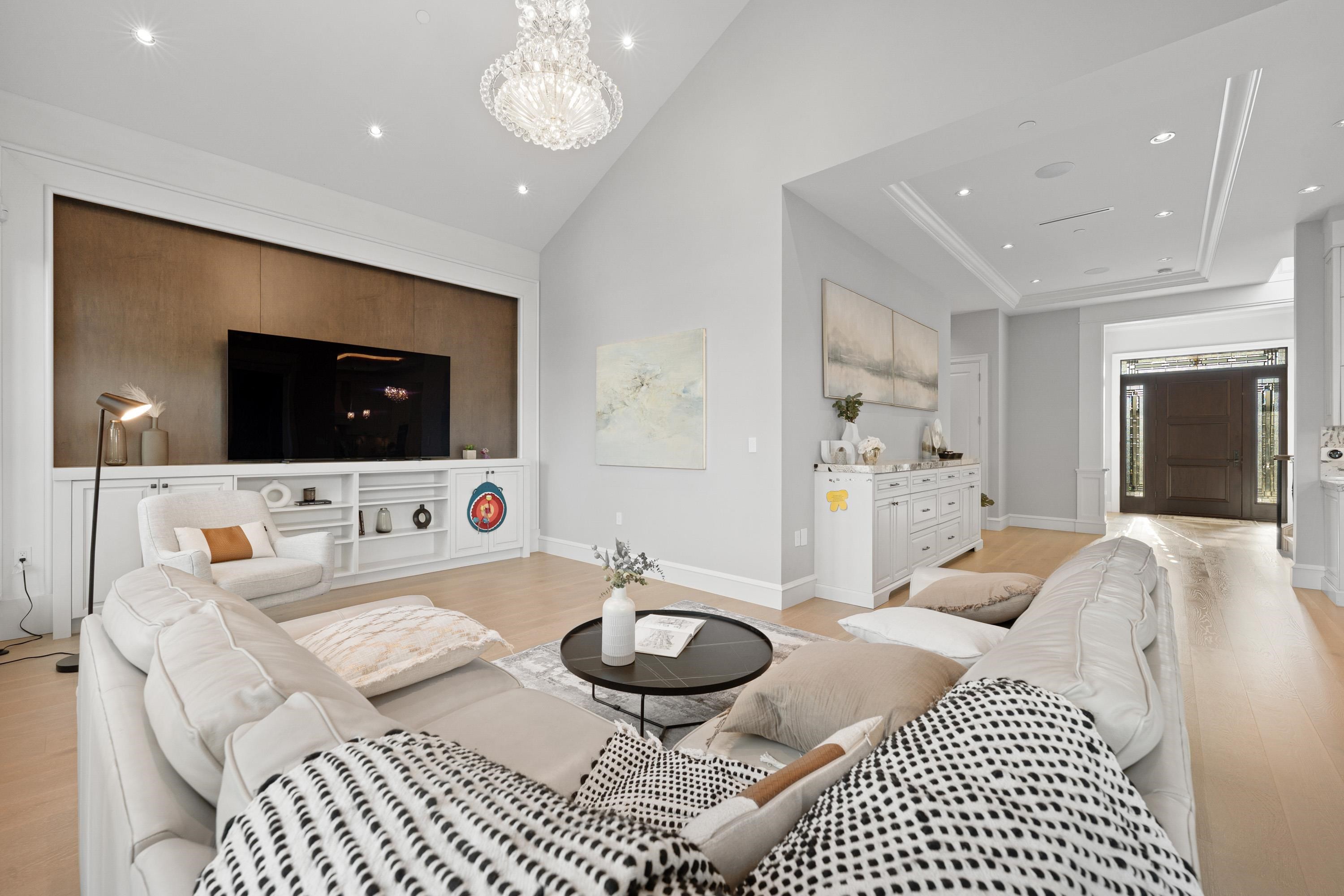 3981 35Th Avenue W, Vancouver, BC