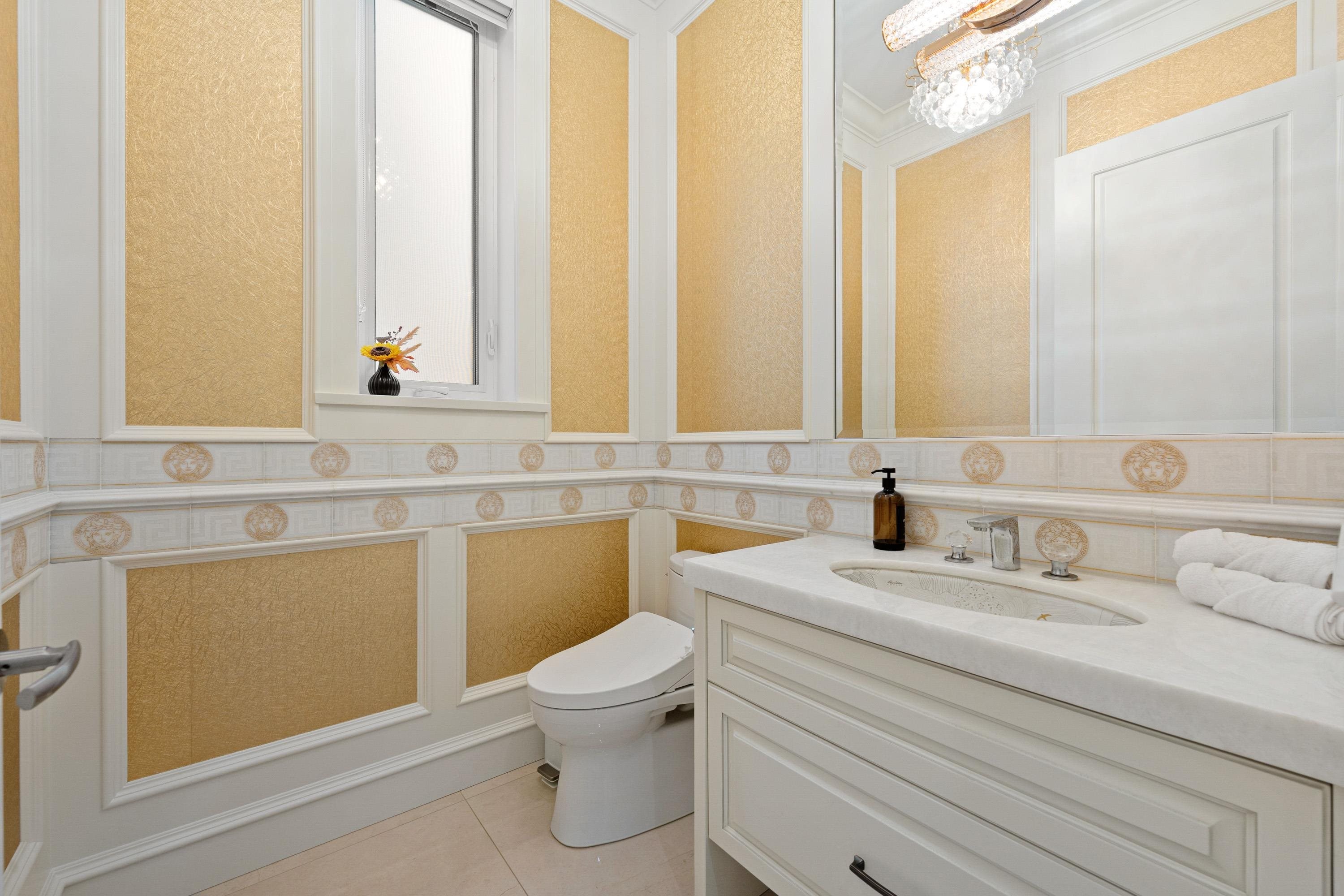 3981 35Th Avenue W, Vancouver, BC