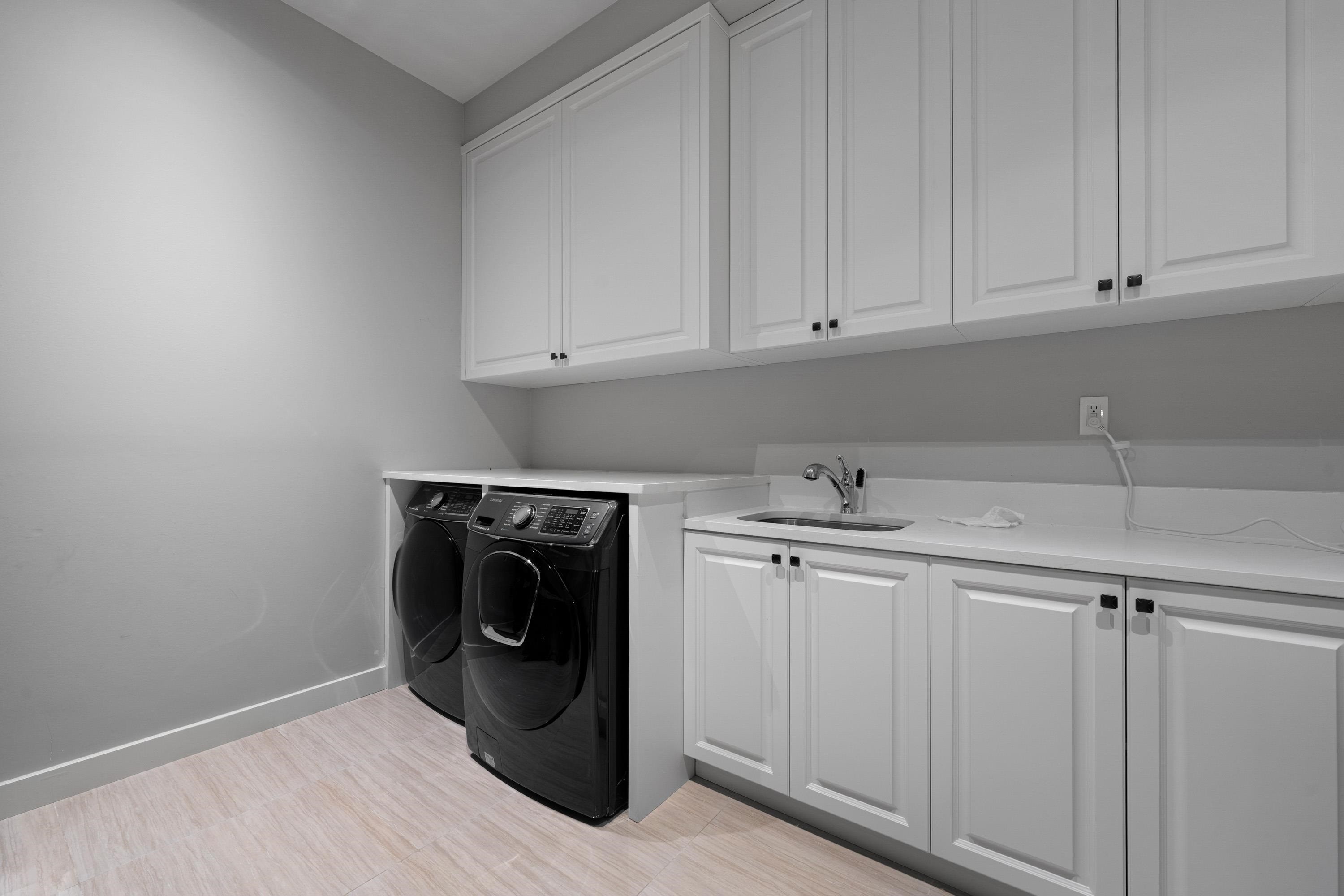 3981 35Th Avenue W, Vancouver, BC