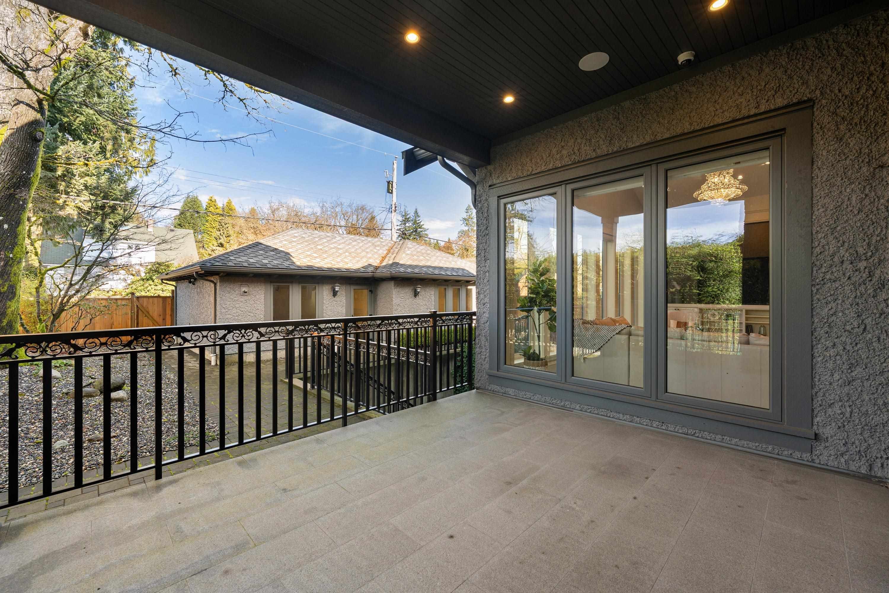 3981 35Th Avenue W, Vancouver, BC