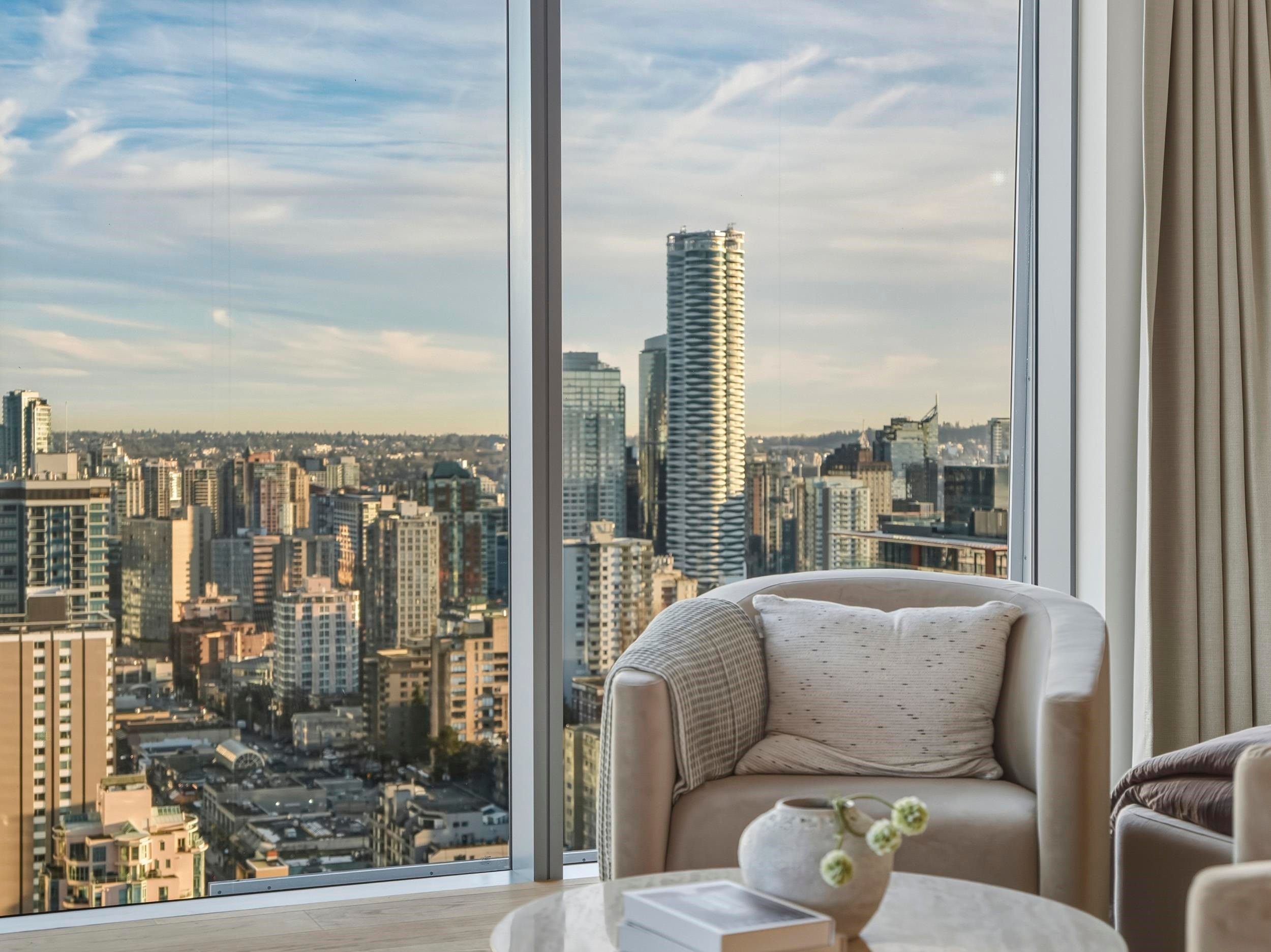 3902-1568 Alberni Street, Vancouver, BC