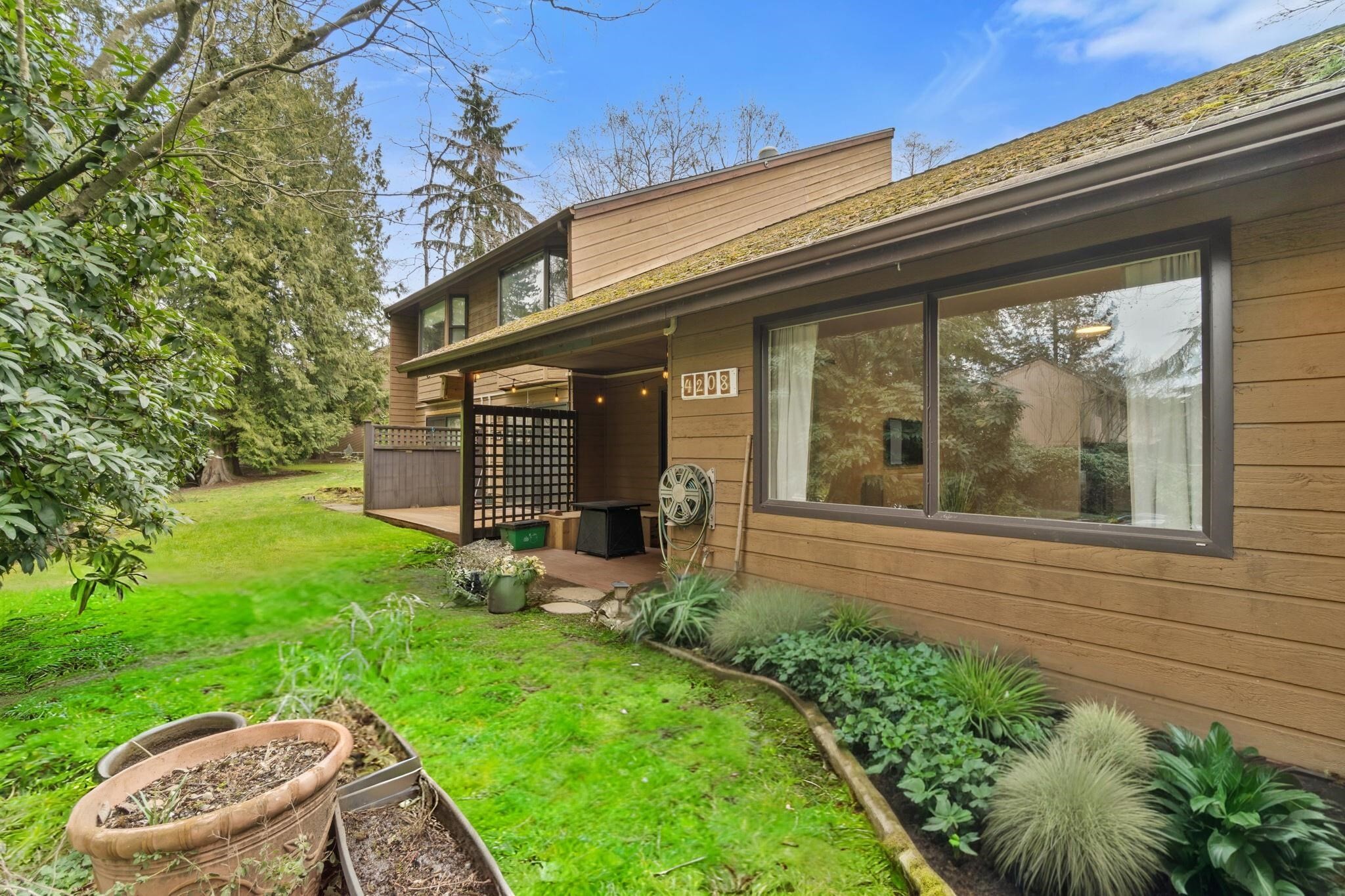 4208 Garden Grove Drive, Burnaby, BC