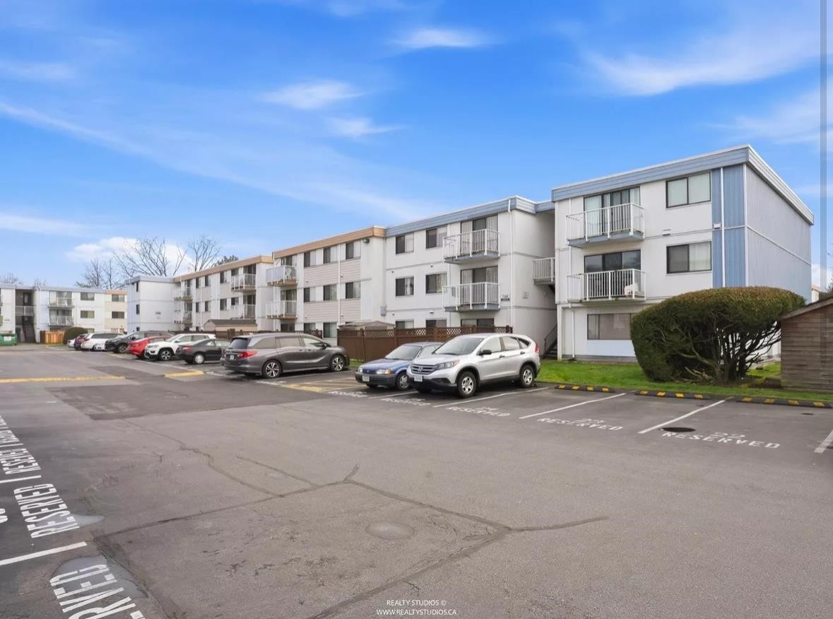 305-7180 Lindsay Road, Richmond, BC