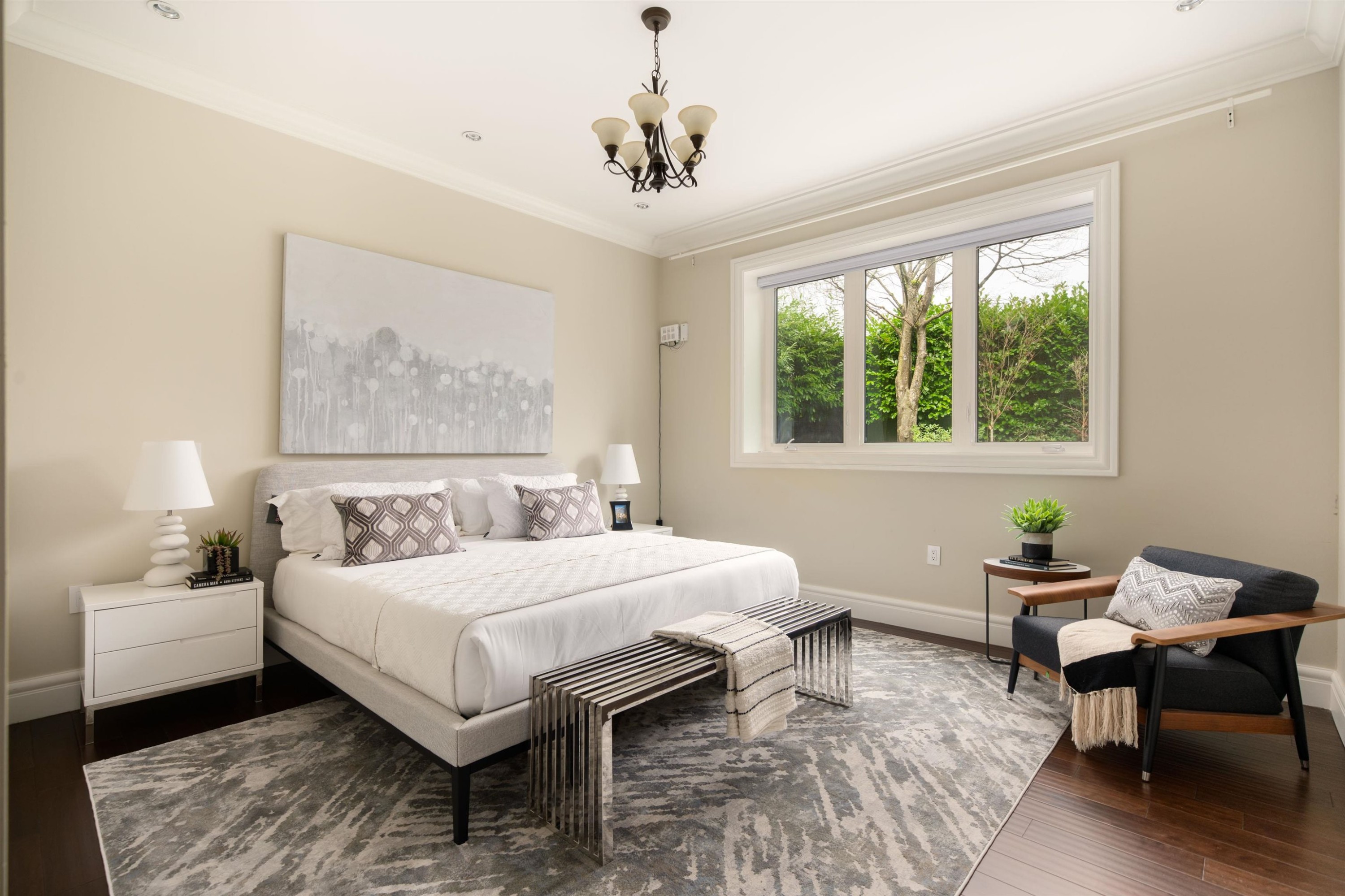 3955 Broadway W, Vancouver, BC